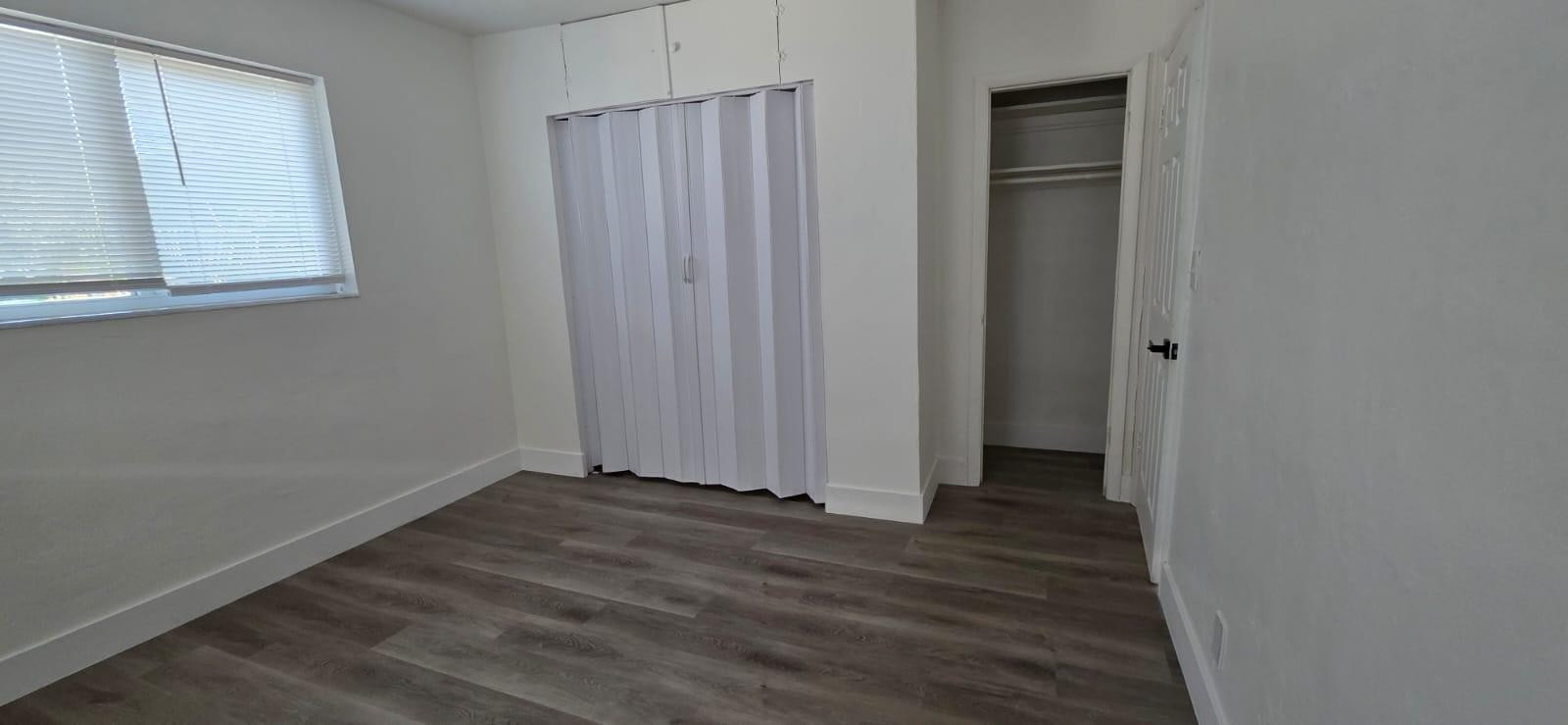 NORTH HOLLYWOOD - Residential Lease