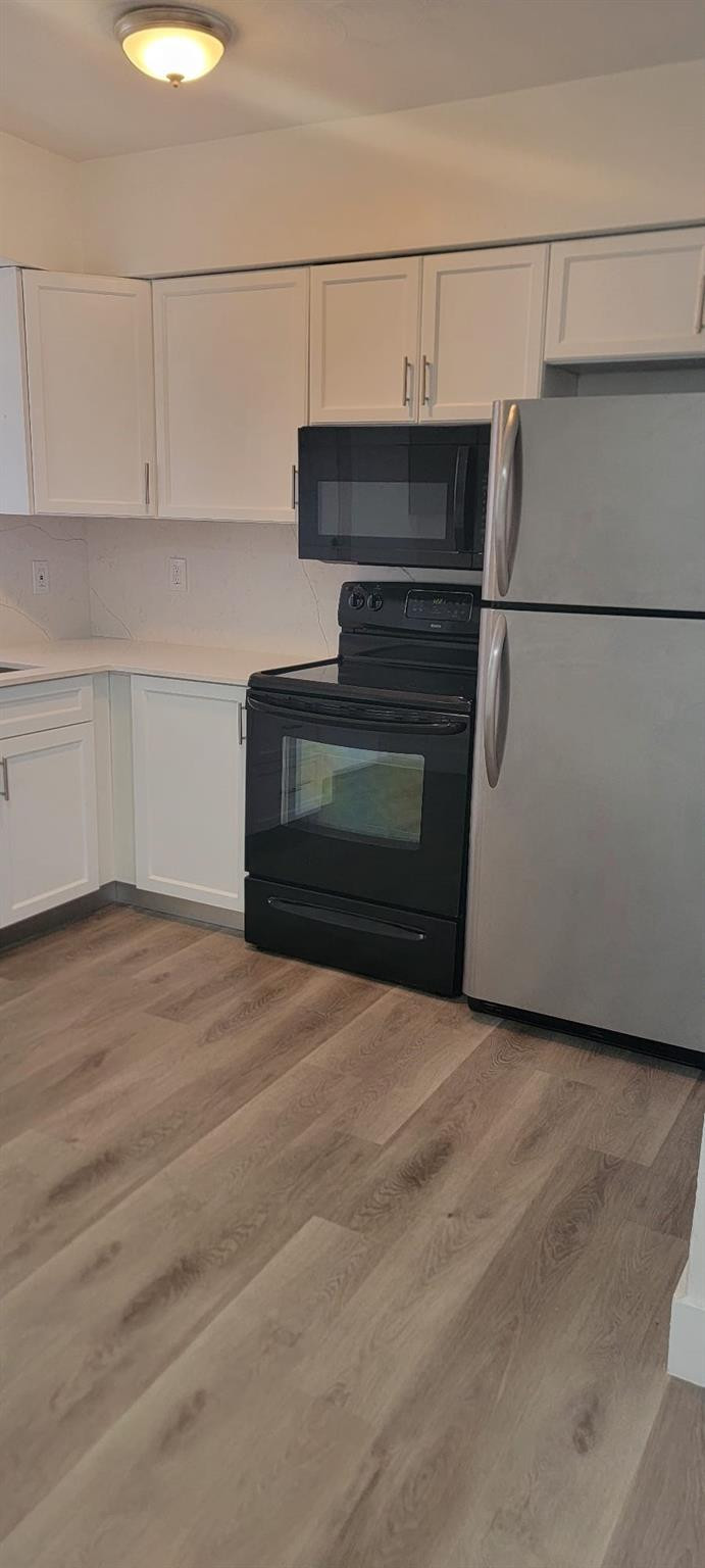 NORTH HOLLYWOOD - Residential Lease