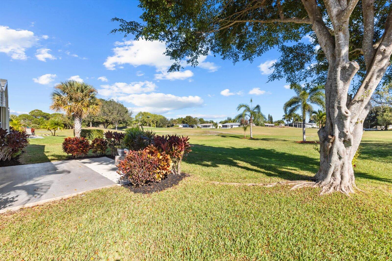 THE LINKS AT SAVANNA CLUB - Residential