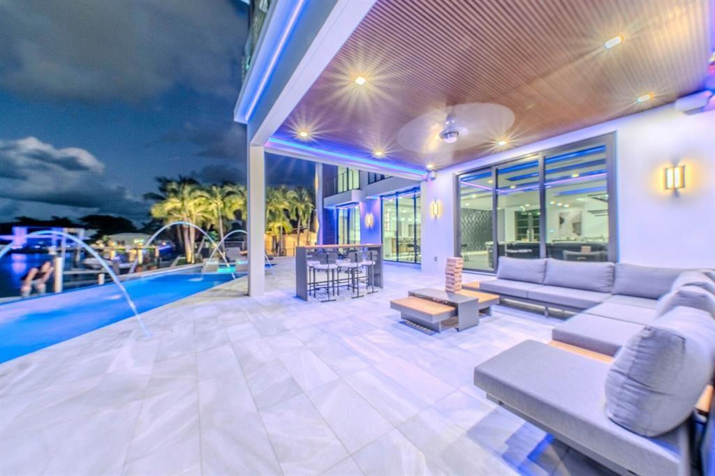Coral Key Harbor 57-22 B - Residential