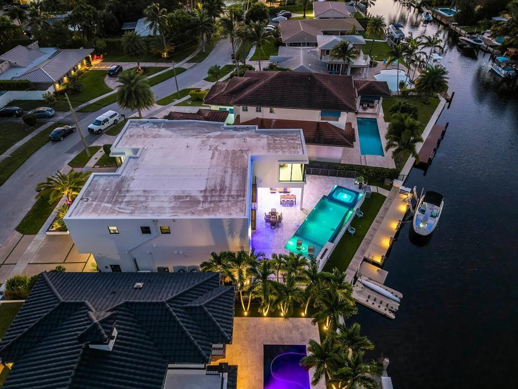 Coral Key Harbor 57-22 B - Residential