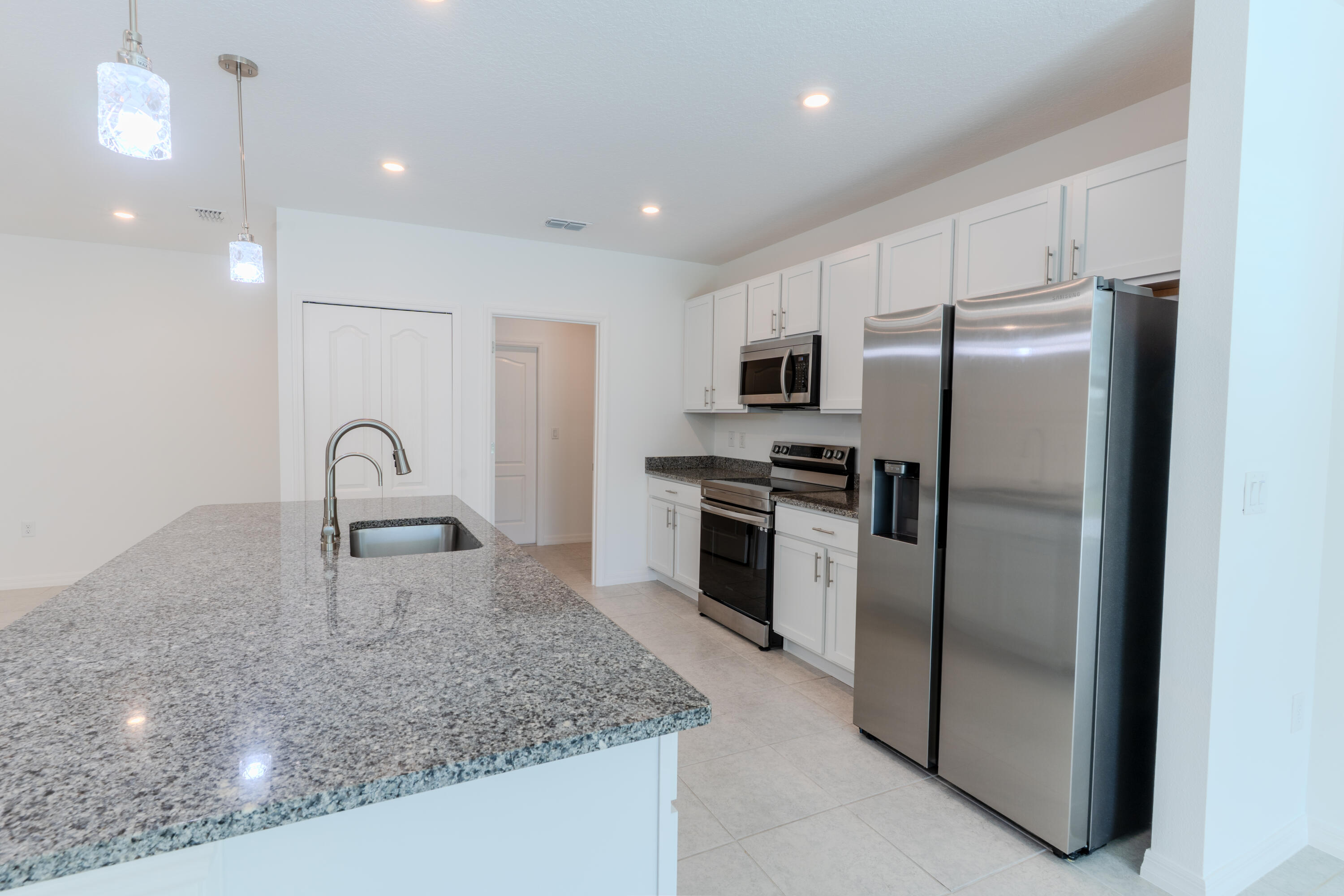 PORT ST LUCIE SECTION 25 - Residential