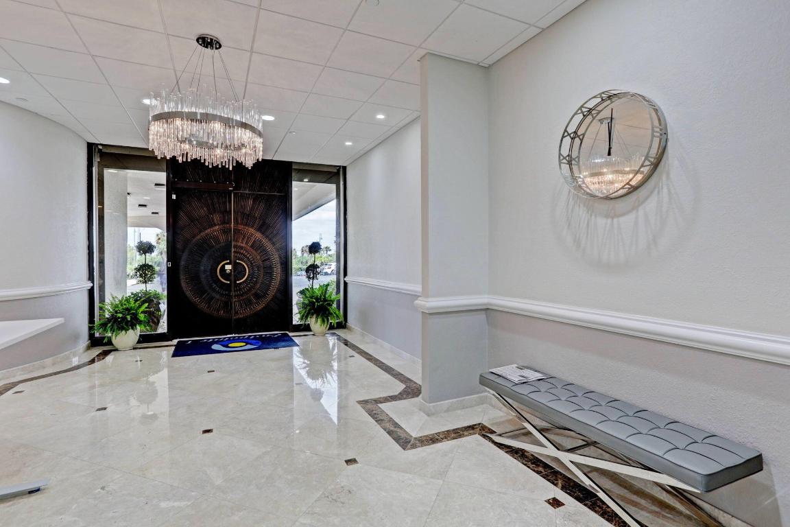 EASTPOINTE - Residential