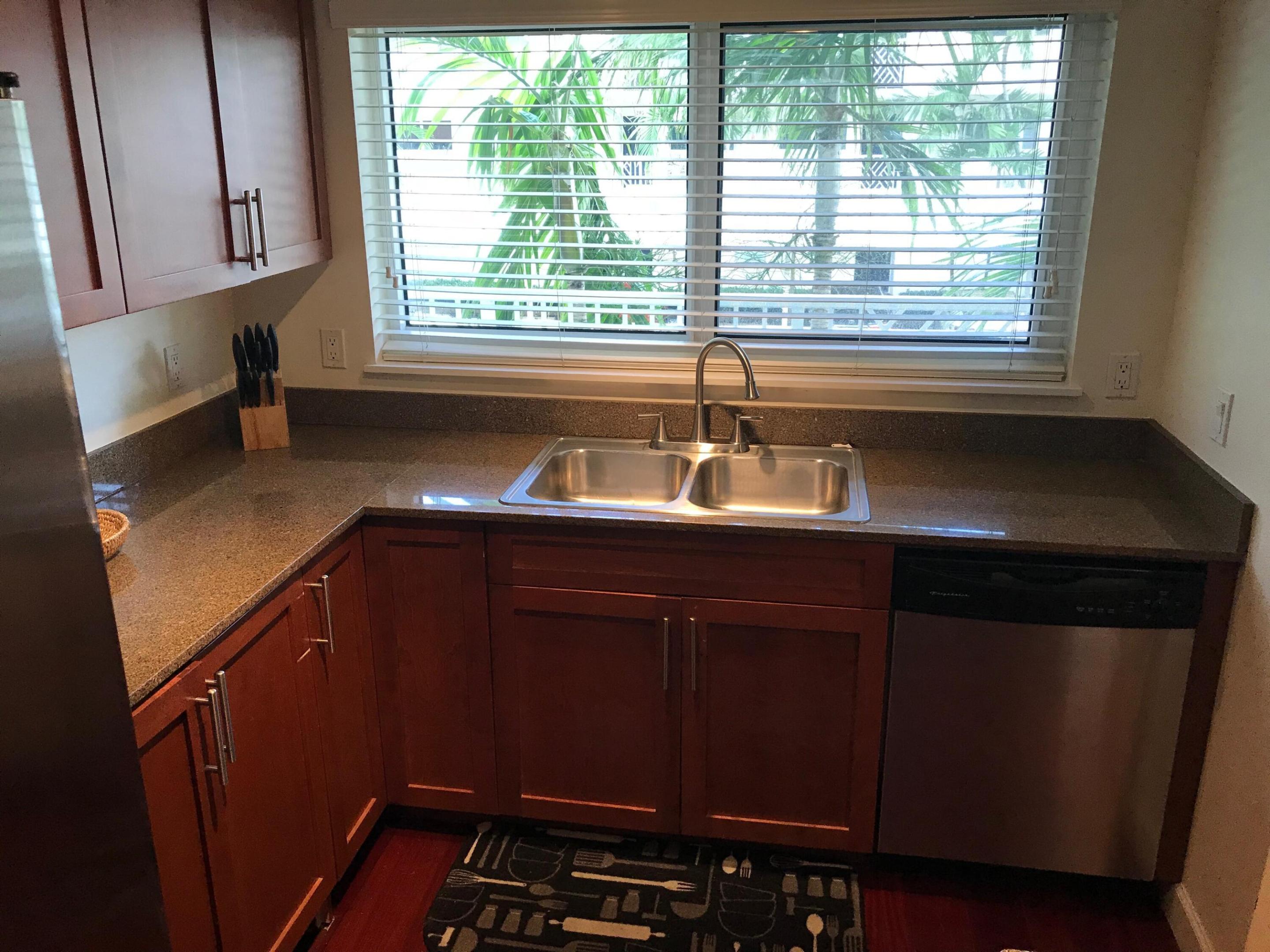 BERMUDA CAY CONDO - Residential Lease