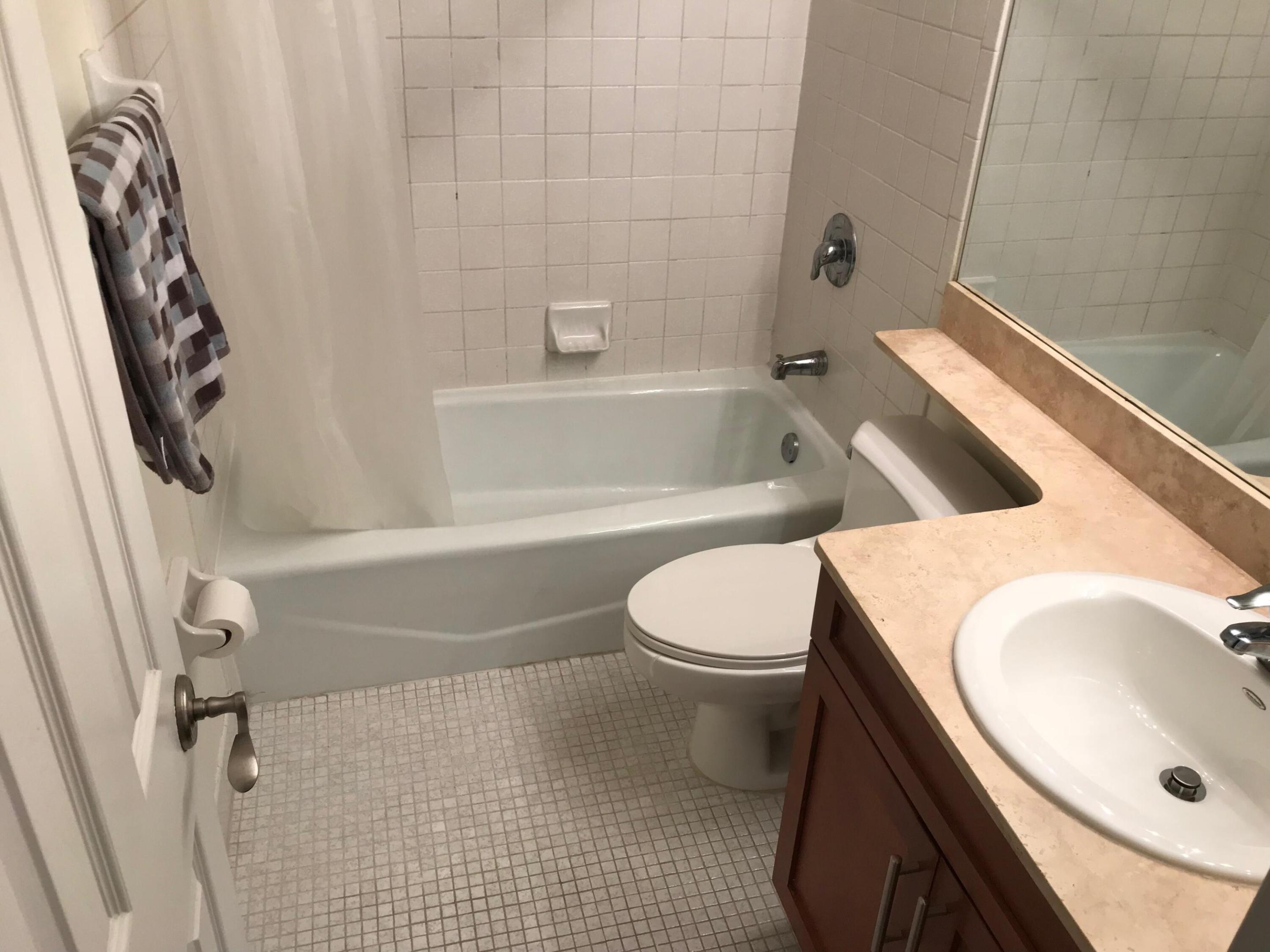 BERMUDA CAY CONDO - Residential Lease