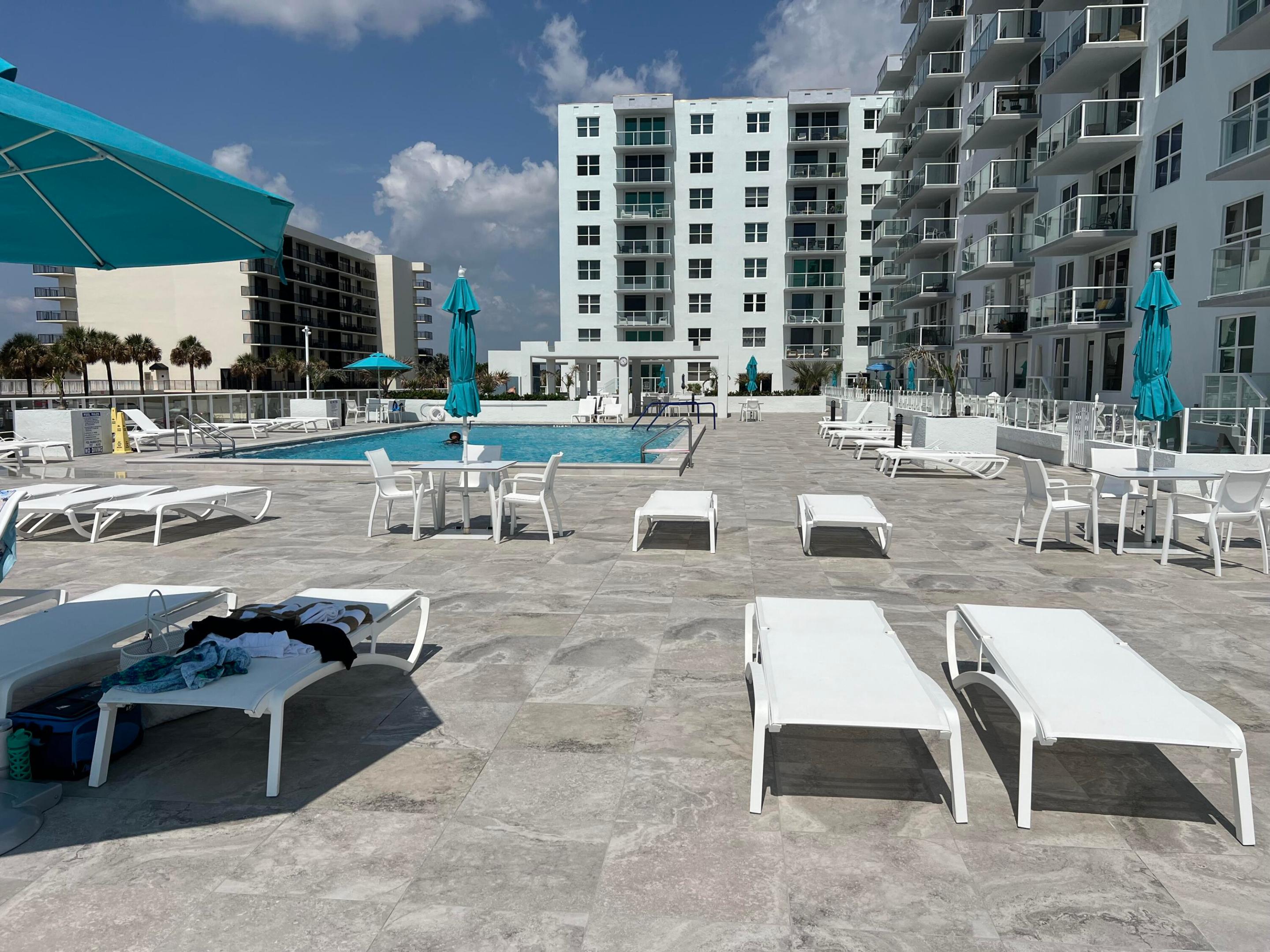 PATRICIAN OF PALM BEACH CONDO - Residential