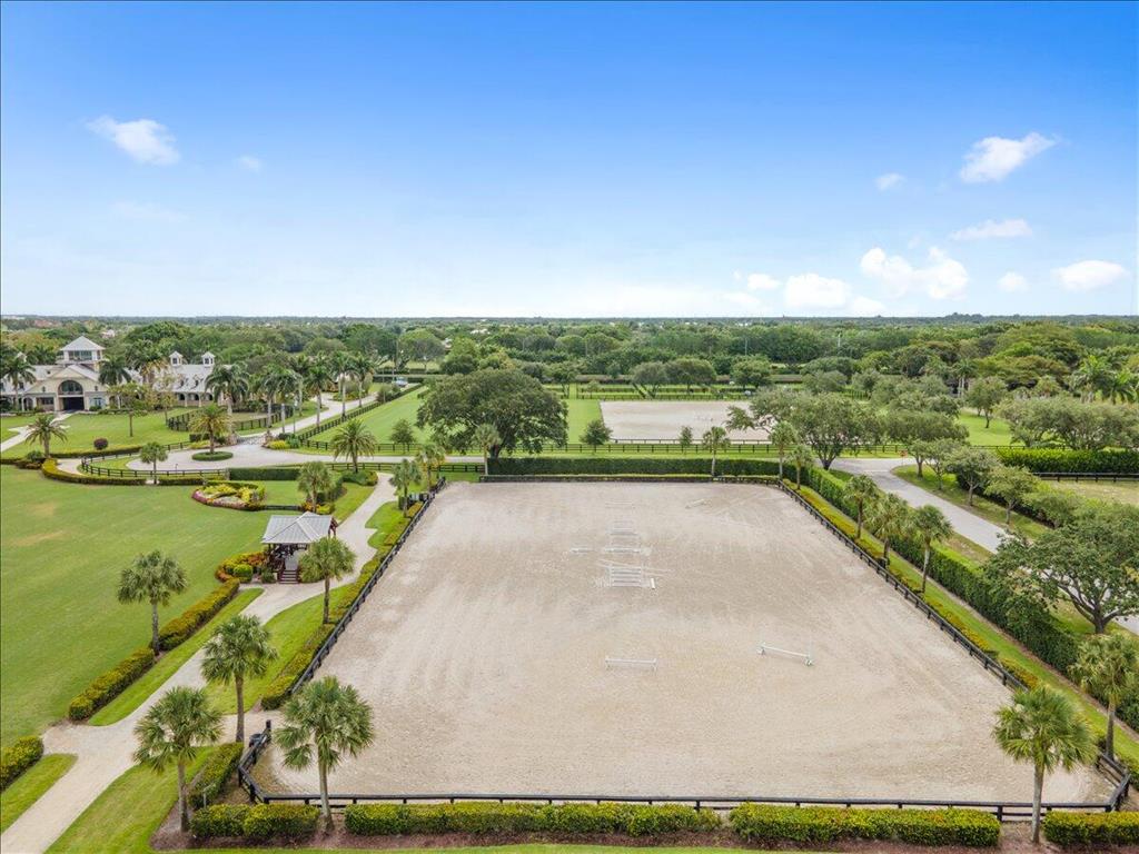 PALM BEACH POINT - Residential