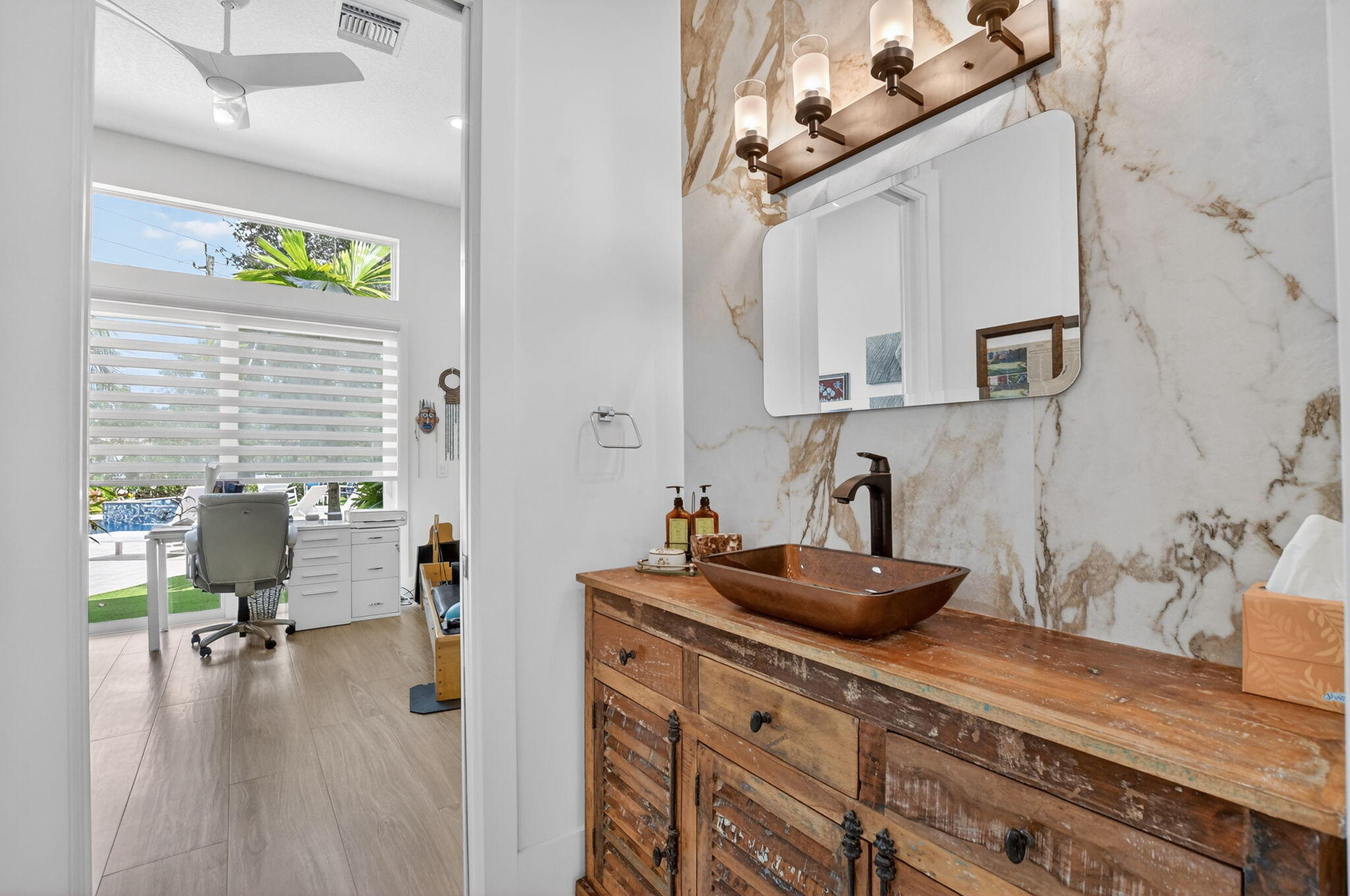 ADDISON RESERVE PARS 7 AND 8 - Residential Lease