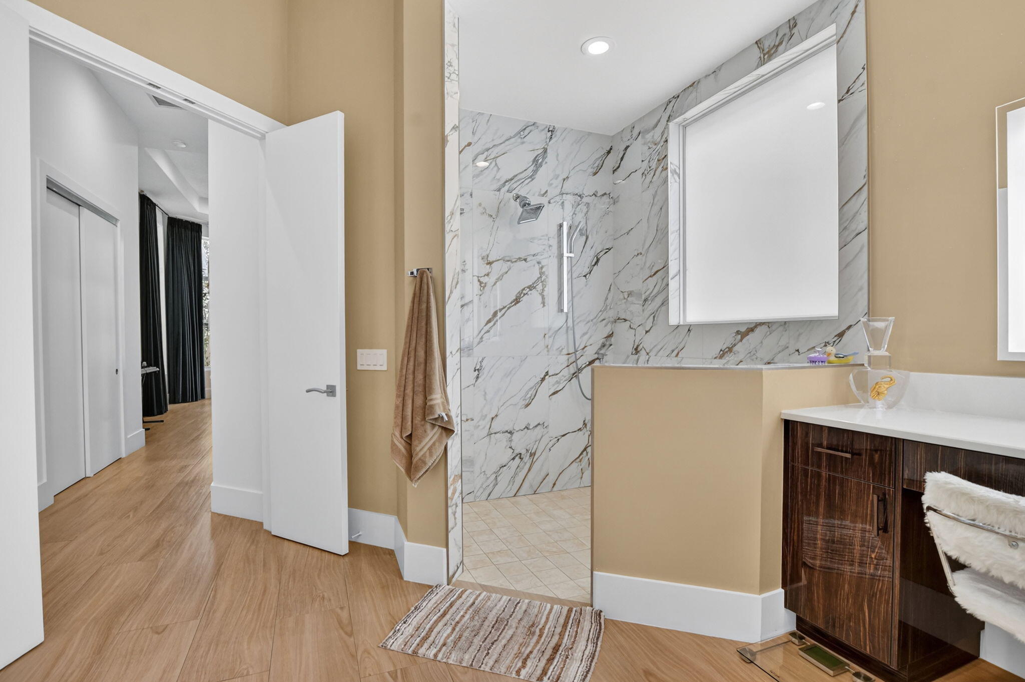 ADDISON RESERVE PARS 7 AND 8 - Residential Lease