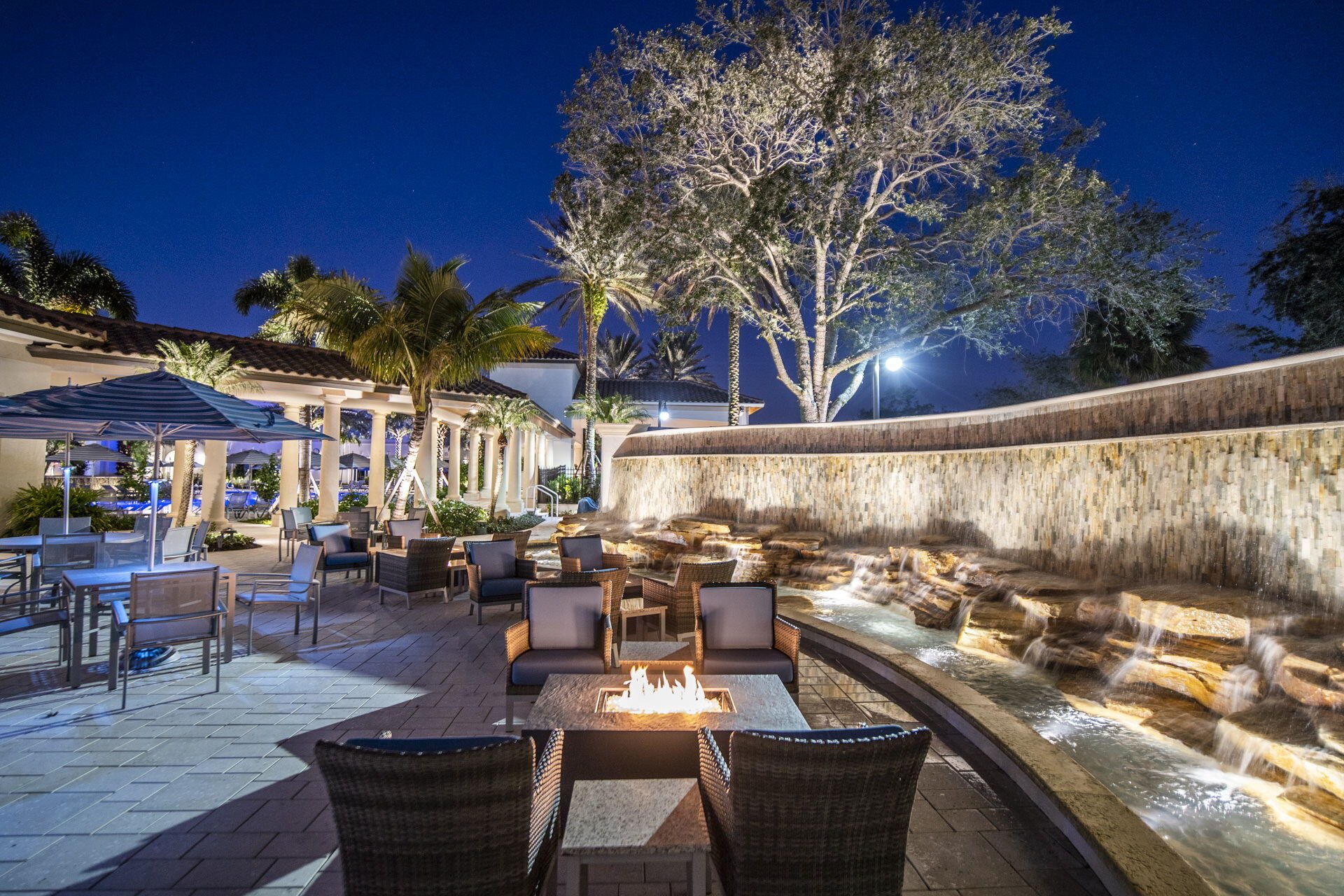 ADDISON RESERVE PARS 7 AND 8 - Residential Lease