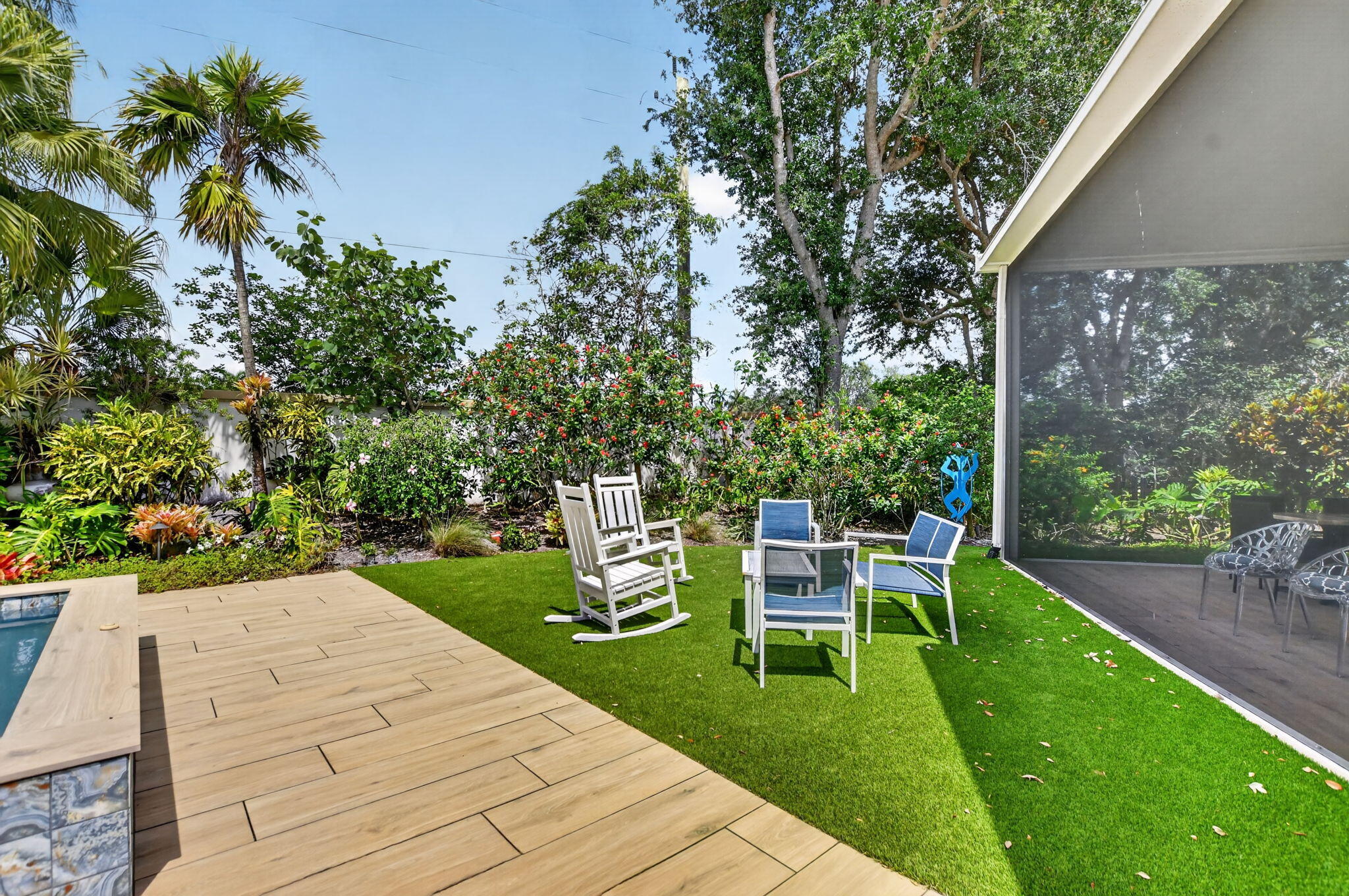 ADDISON RESERVE PARS 7 AND 8 - Residential Lease