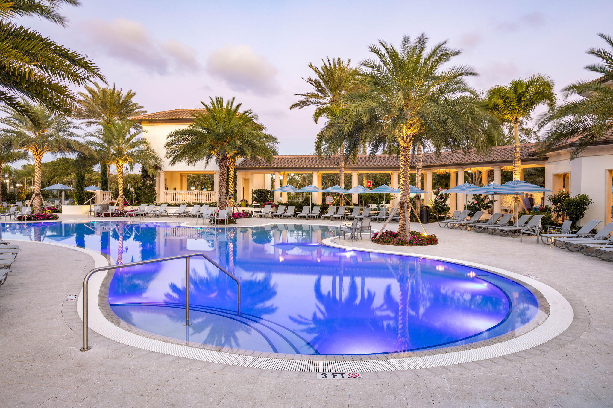 ADDISON RESERVE PARS 7 AND 8 - Residential Lease