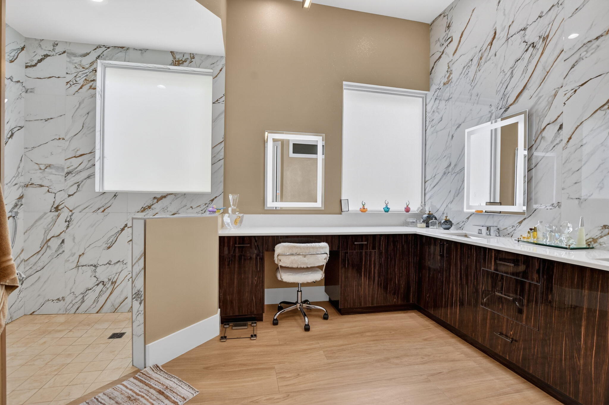 ADDISON RESERVE PARS 7 AND 8 - Residential Lease