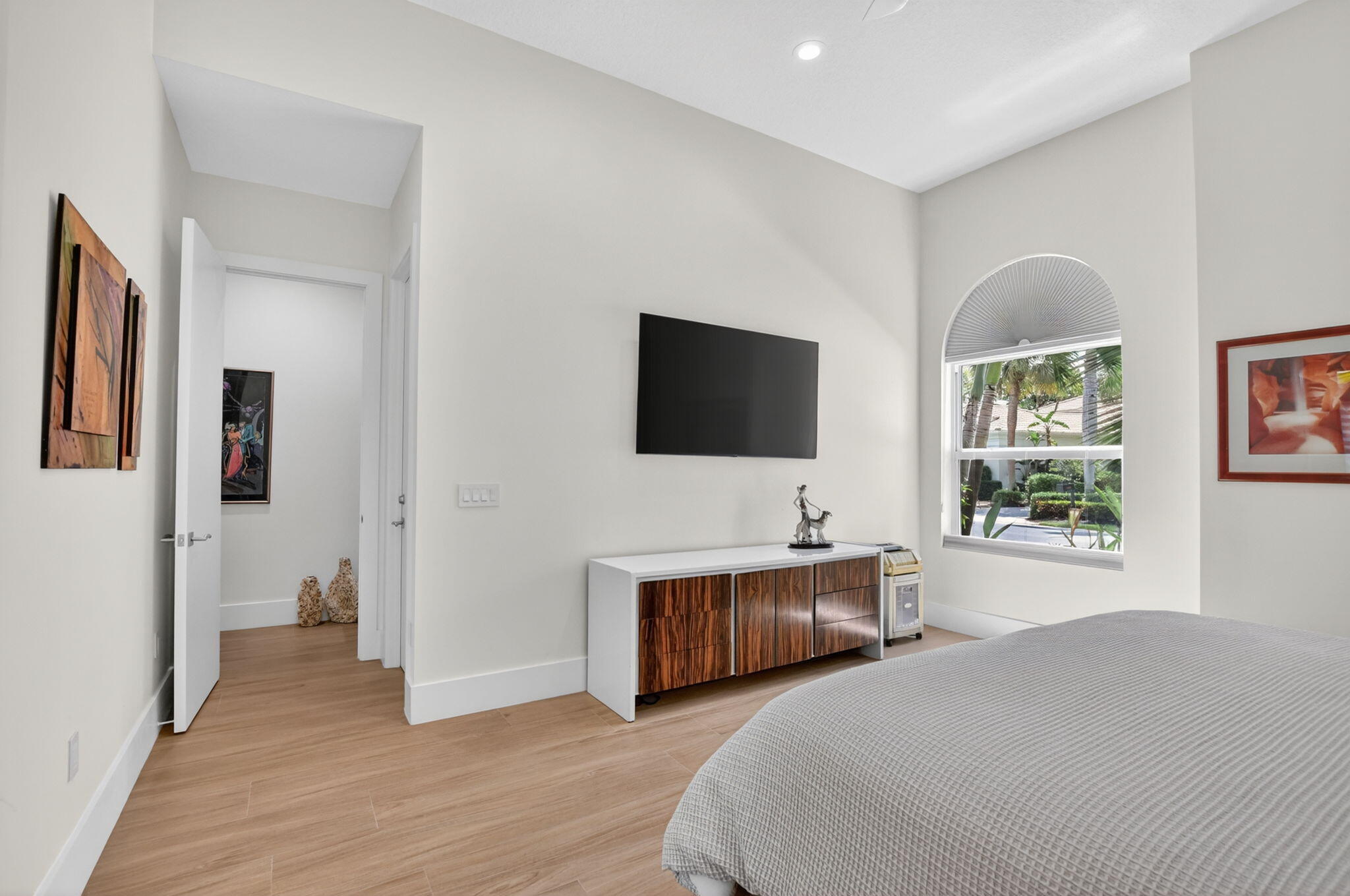 ADDISON RESERVE PARS 7 AND 8 - Residential Lease
