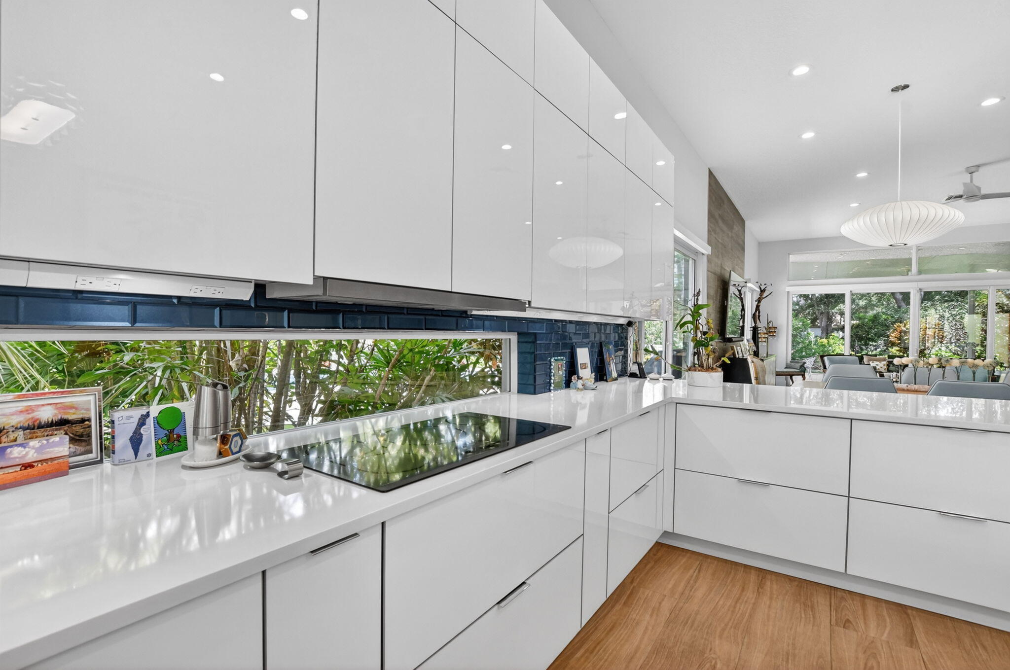 ADDISON RESERVE PARS 7 AND 8 - Residential Lease