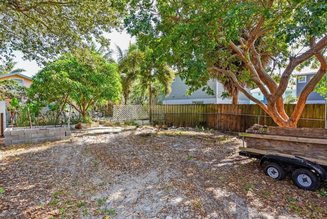 LAKE WORTH TOWN OF Lake Worth: Tropical Ridge - Residential
