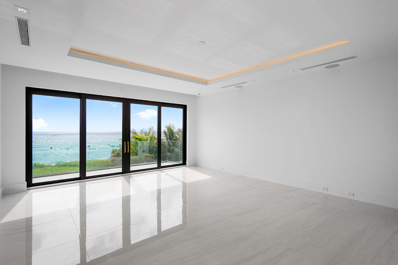 HILLSBORO MILE - Residential