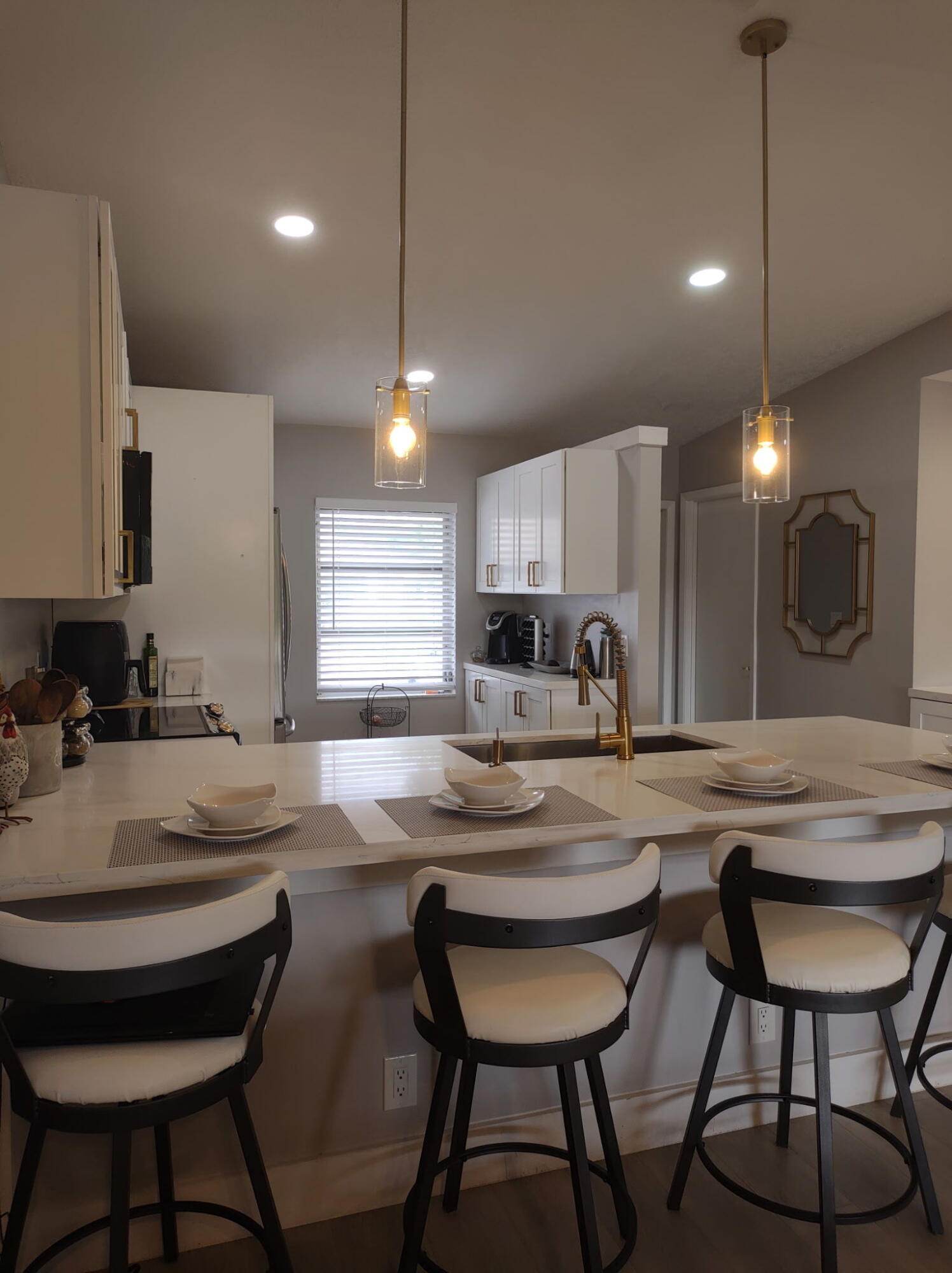 WHISPER WALK - Residential Lease