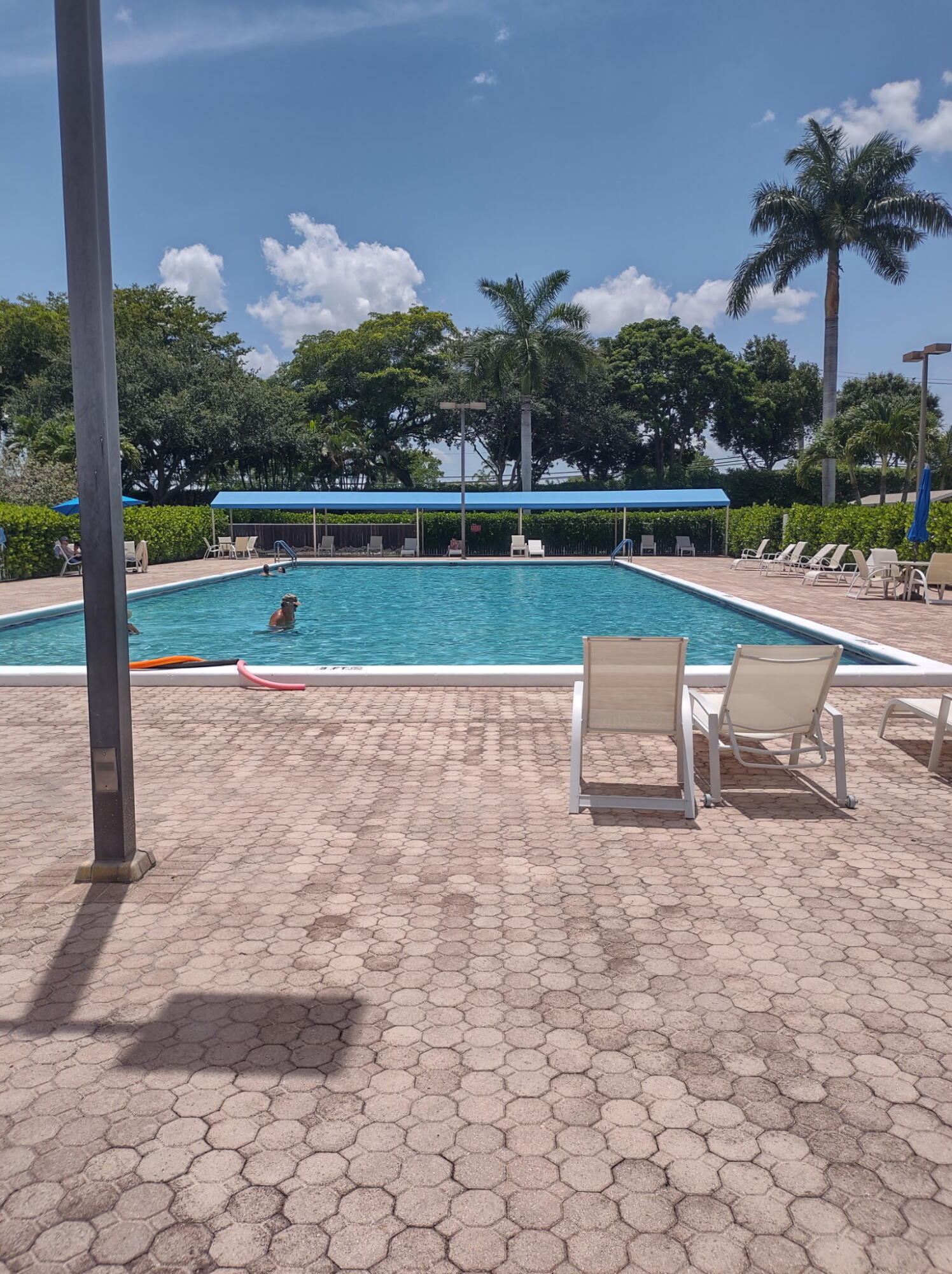 WHISPER WALK - Residential Lease