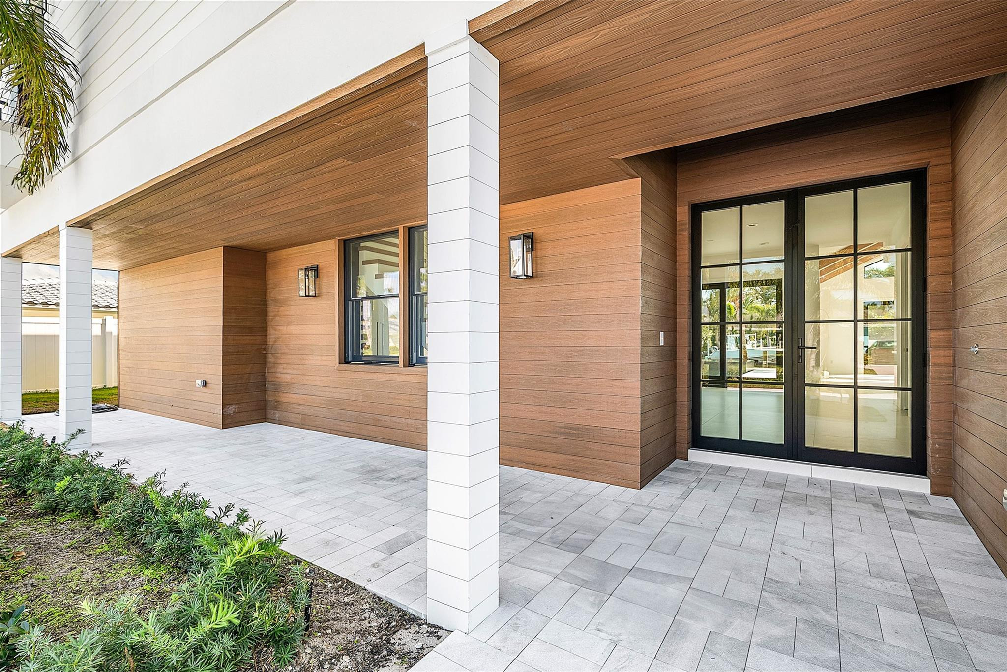 Country Club Point - Residential