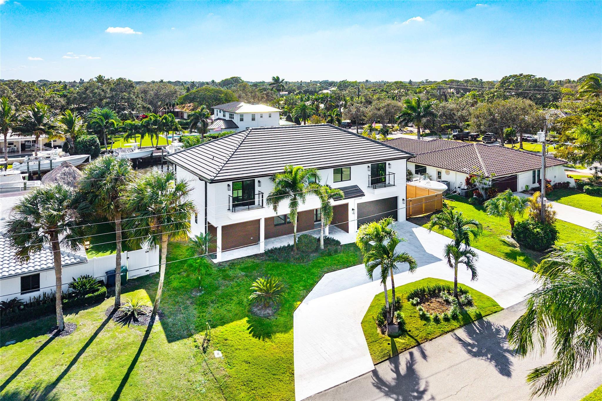 Country Club Point - Residential