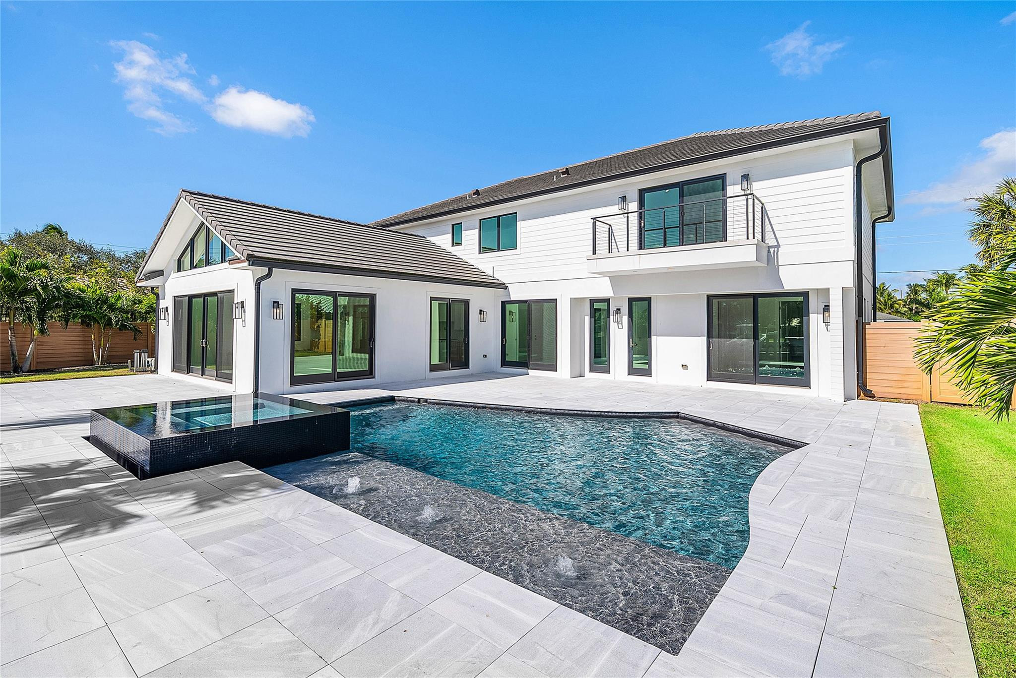 Country Club Point - Residential
