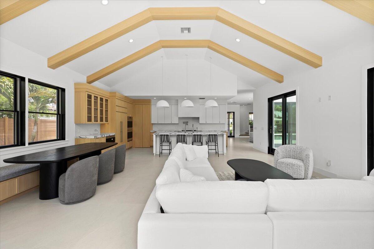 Country Club Point - Residential