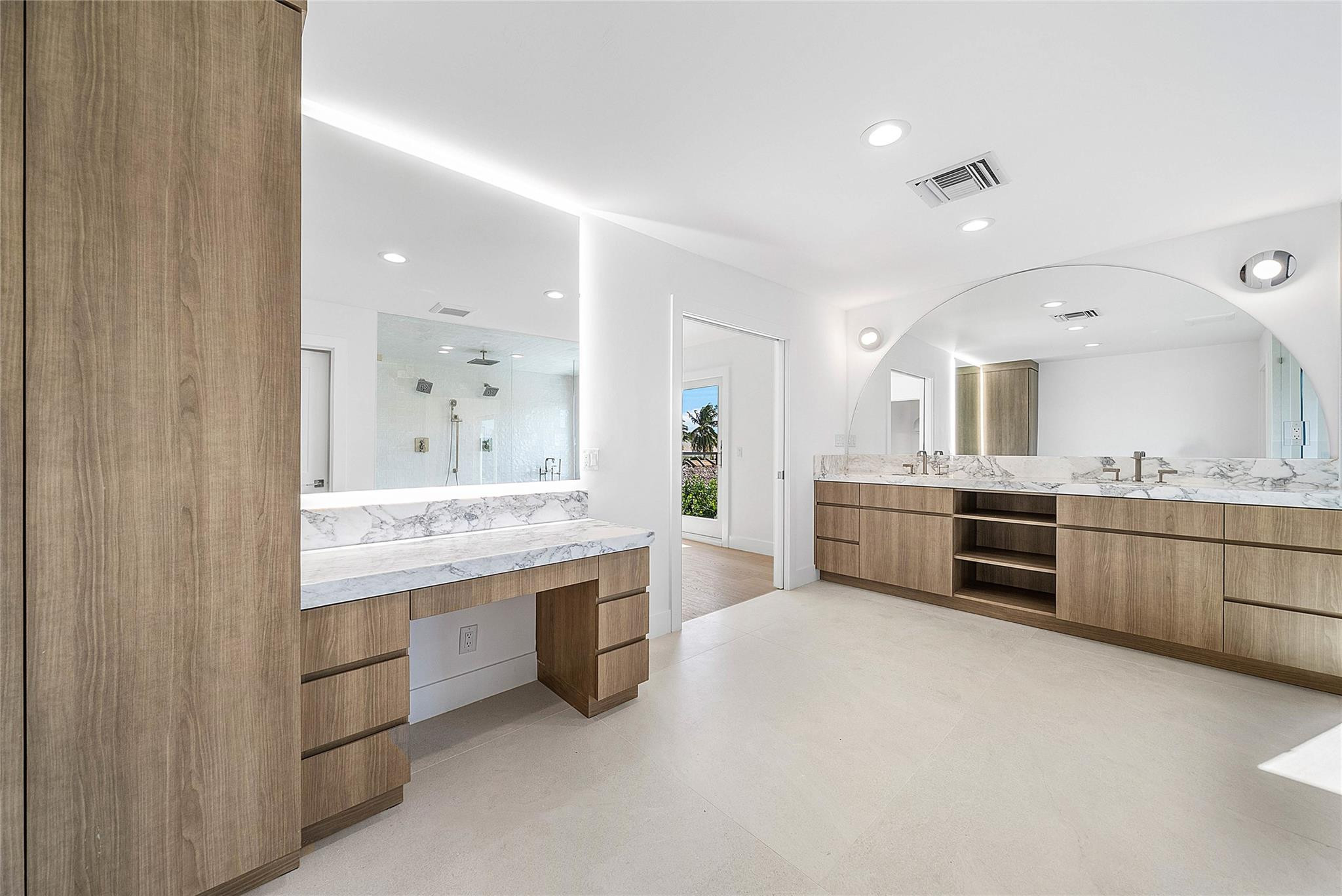 Country Club Point - Residential