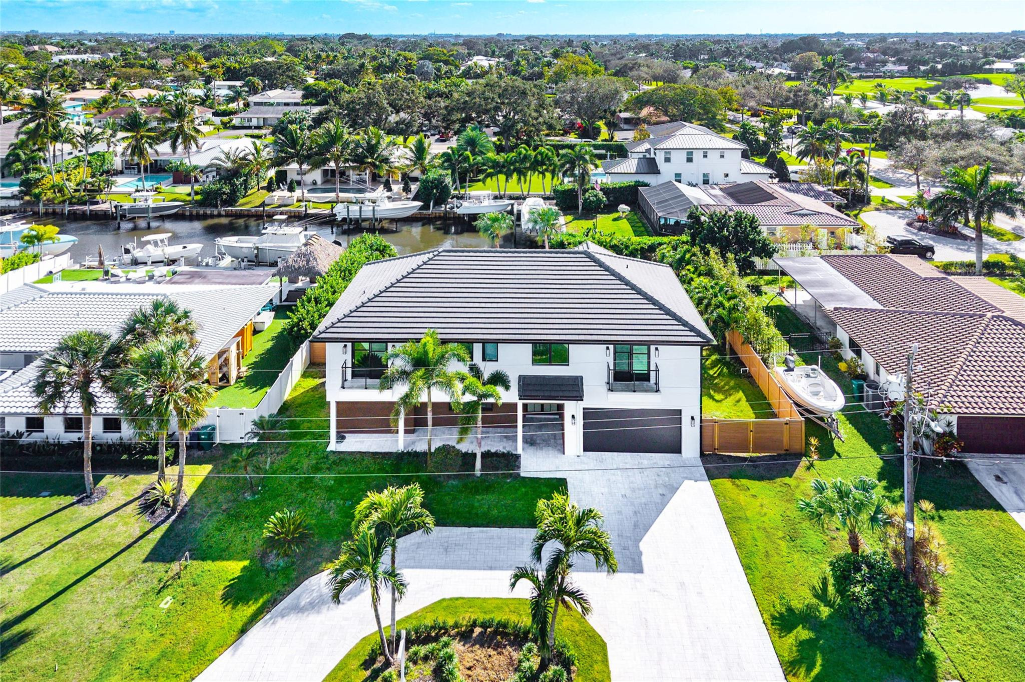 Country Club Point - Residential