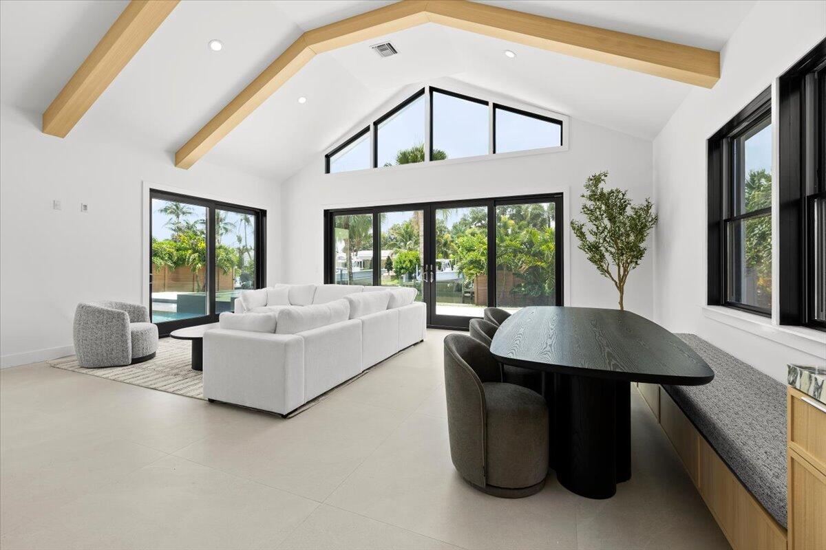Country Club Point - Residential