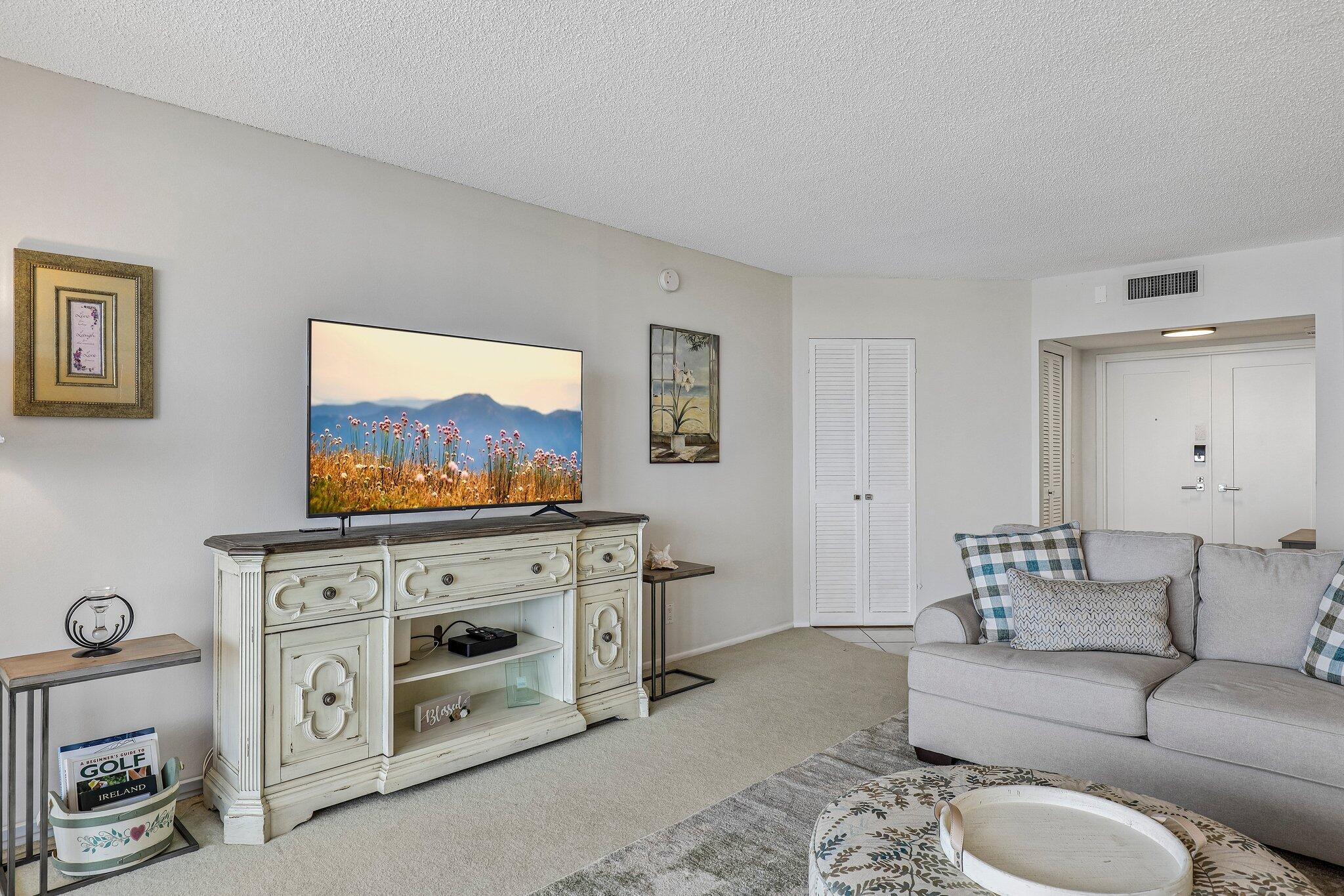 CLARIDGE CONDO - Residential