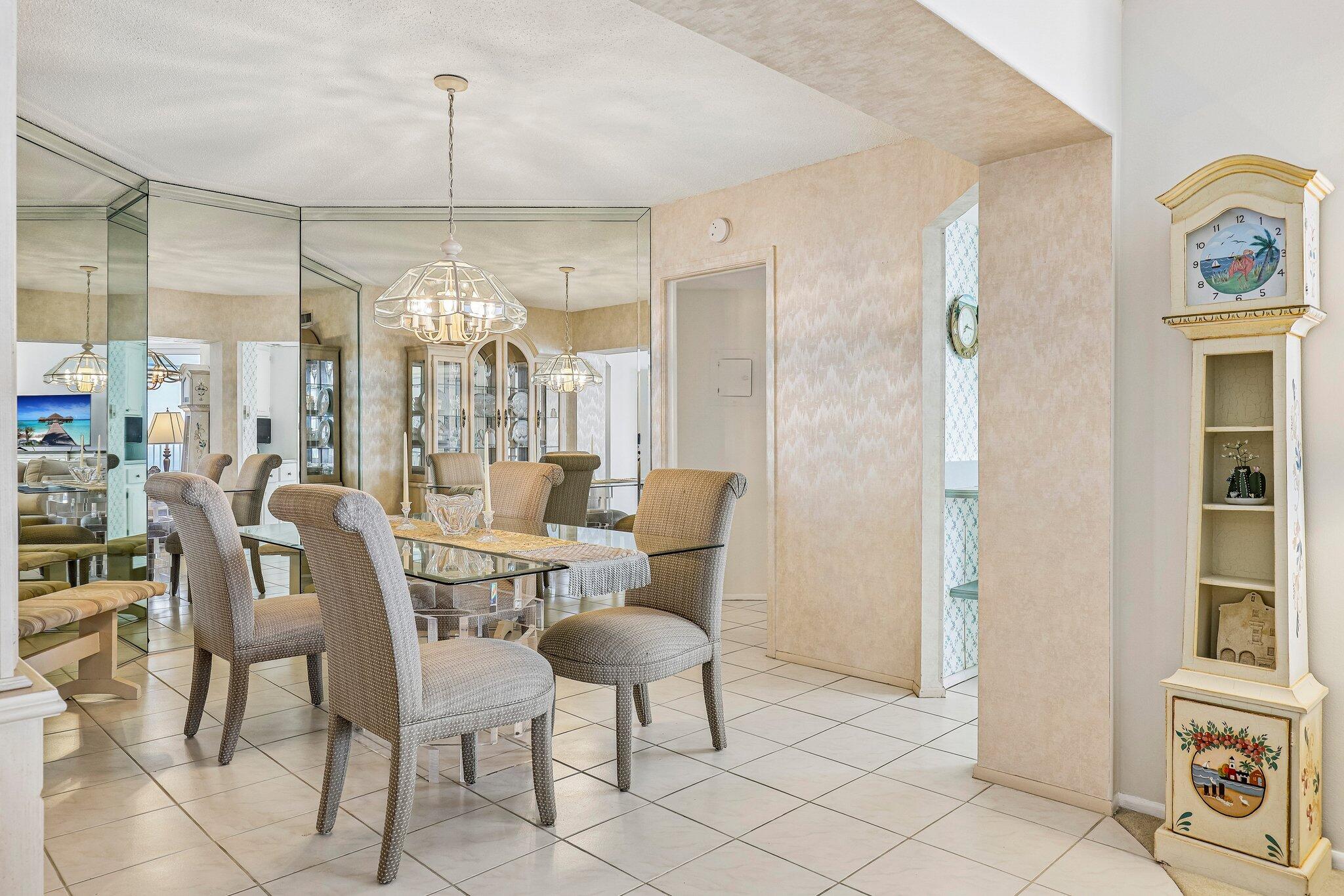 CLARIDGE CONDO - Residential