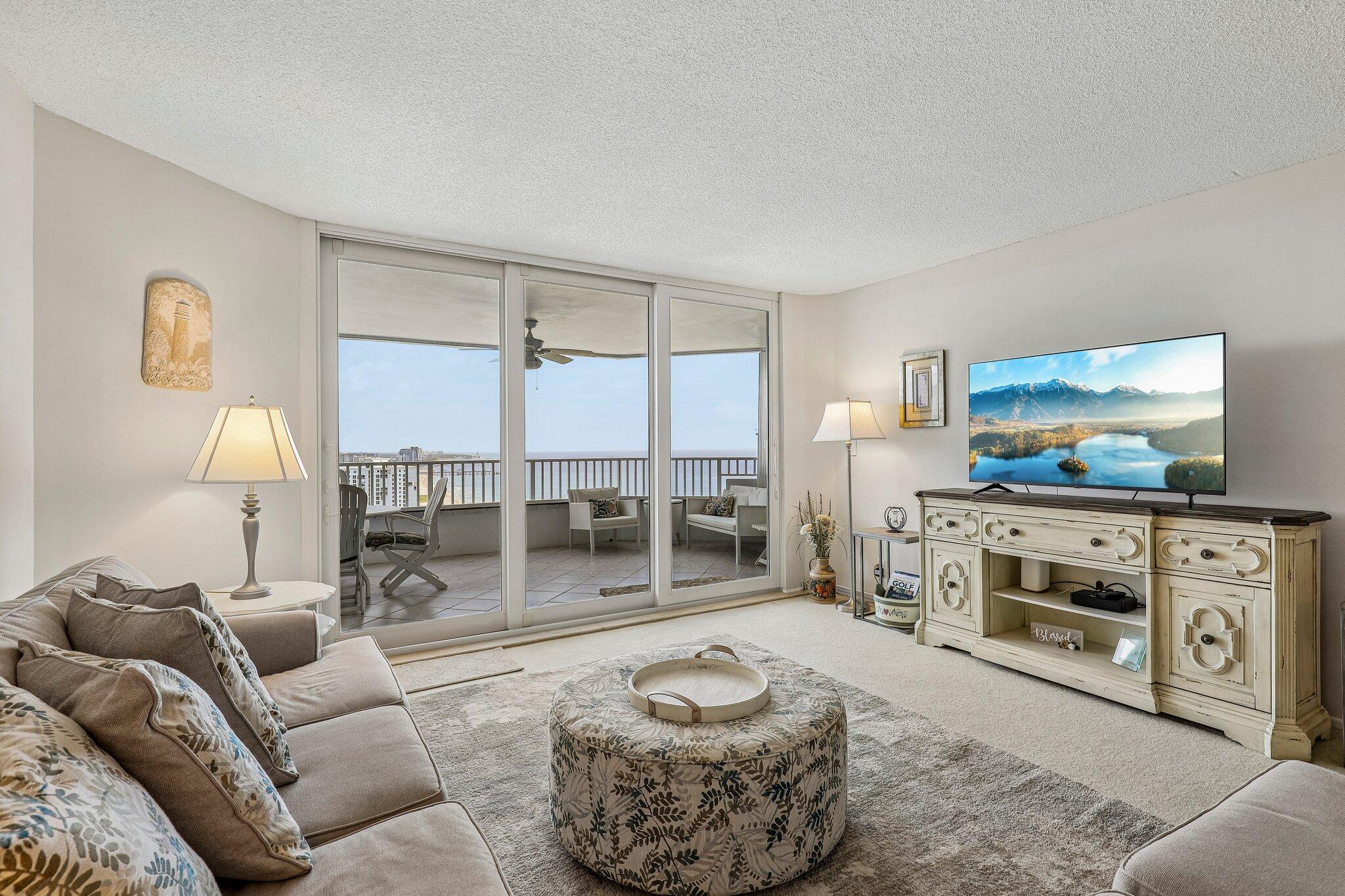 CLARIDGE CONDO - Residential