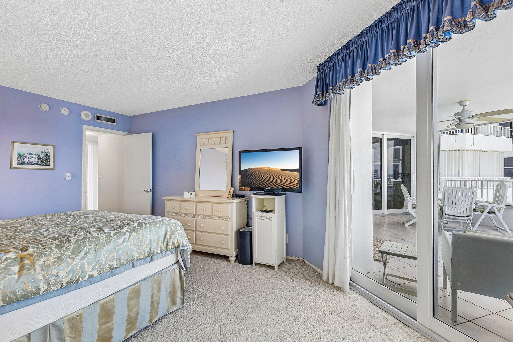 CLARIDGE CONDO - Residential