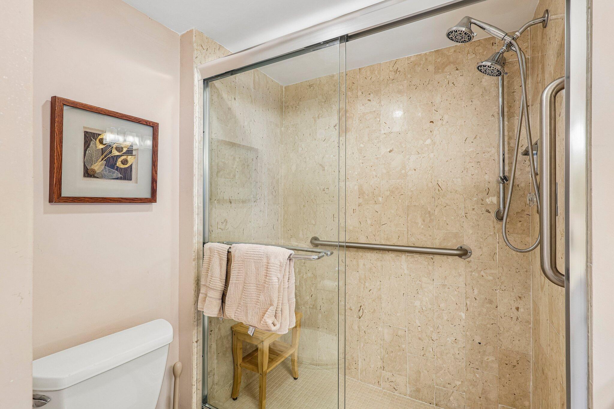 CLARIDGE CONDO - Residential
