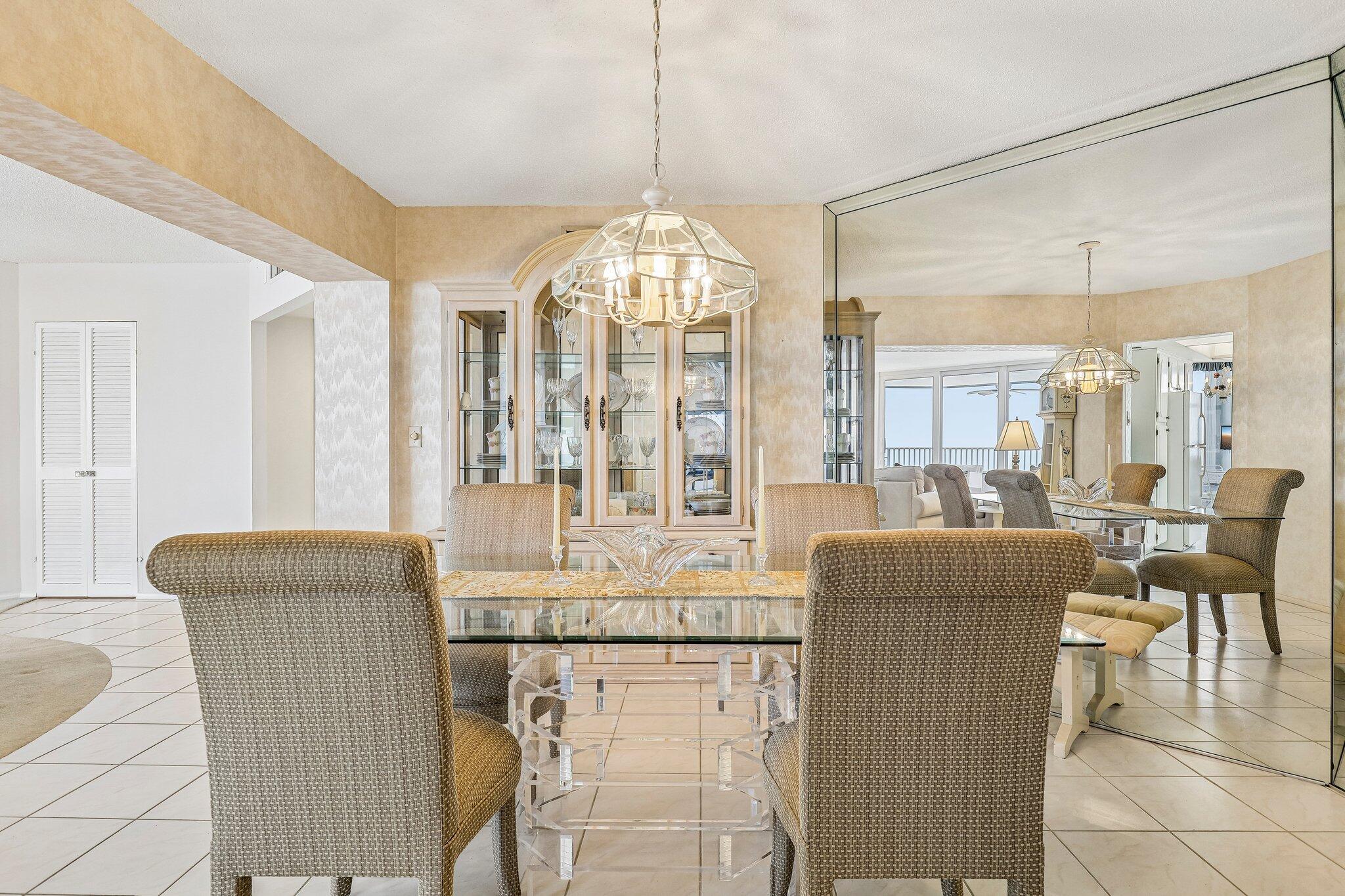 CLARIDGE CONDO - Residential
