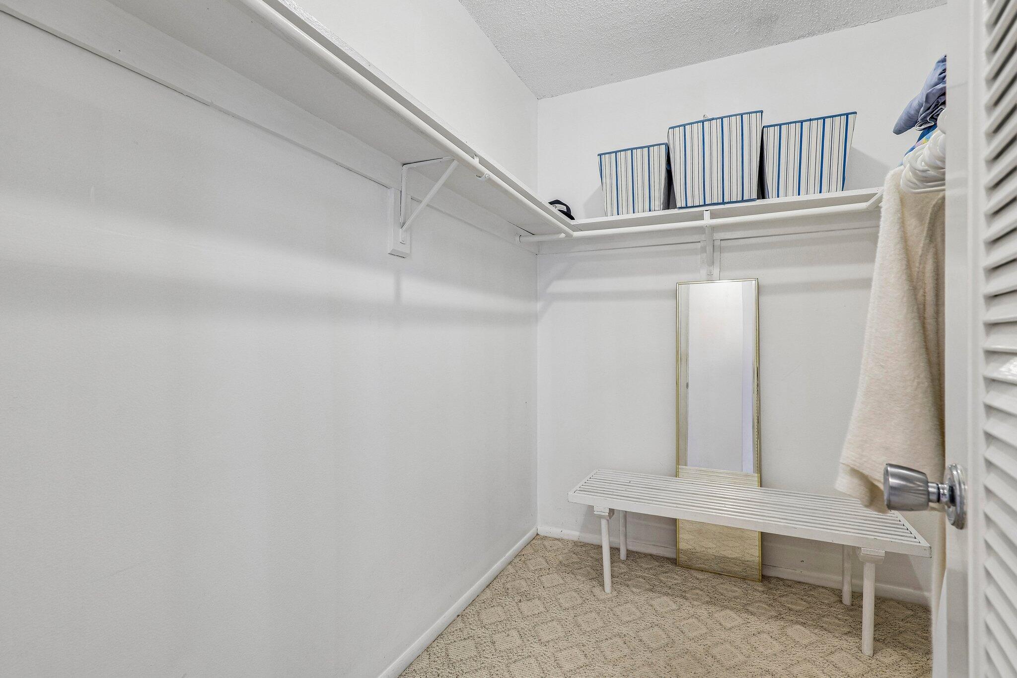 CLARIDGE CONDO - Residential