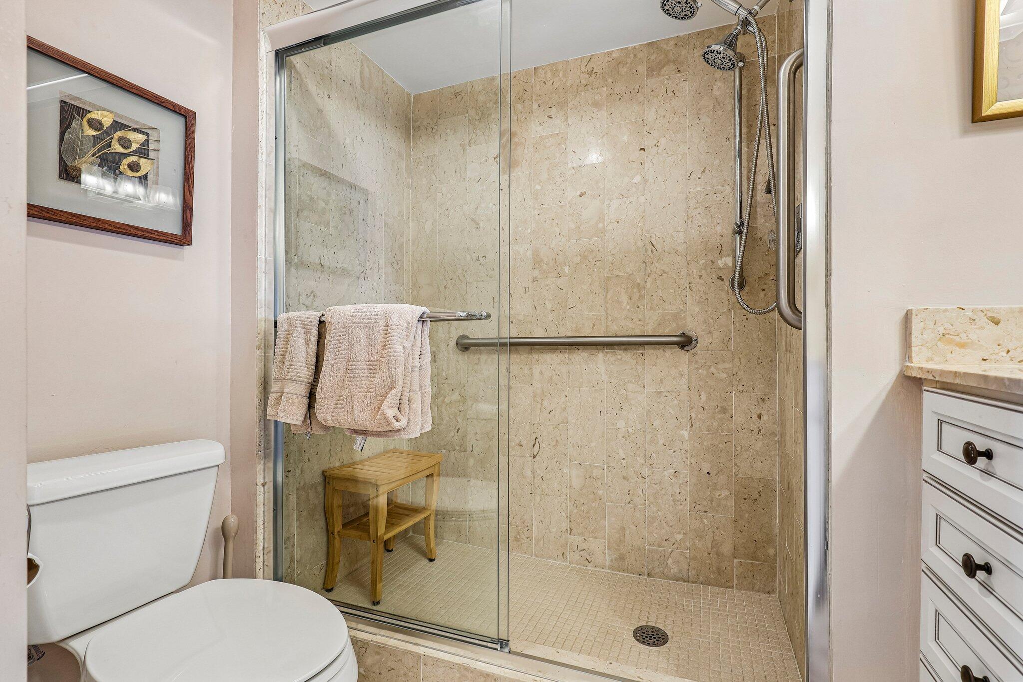 CLARIDGE CONDO - Residential
