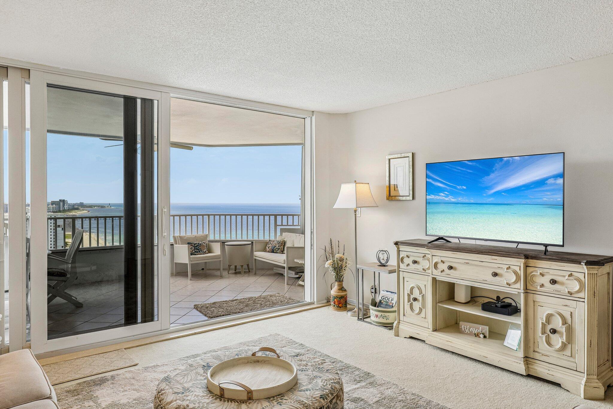 CLARIDGE CONDO - Residential