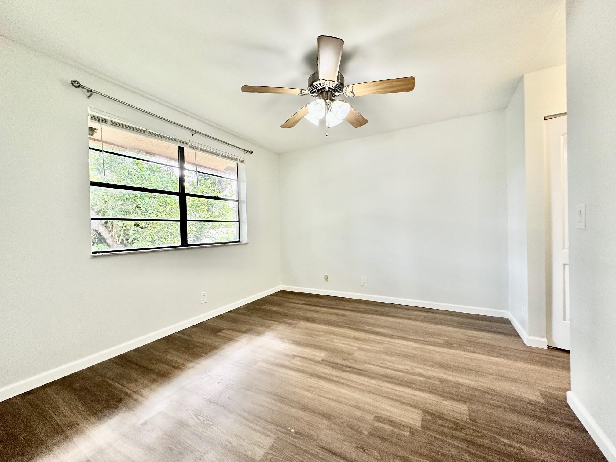 RAMBLEWOOD PLACE CONDO - Residential