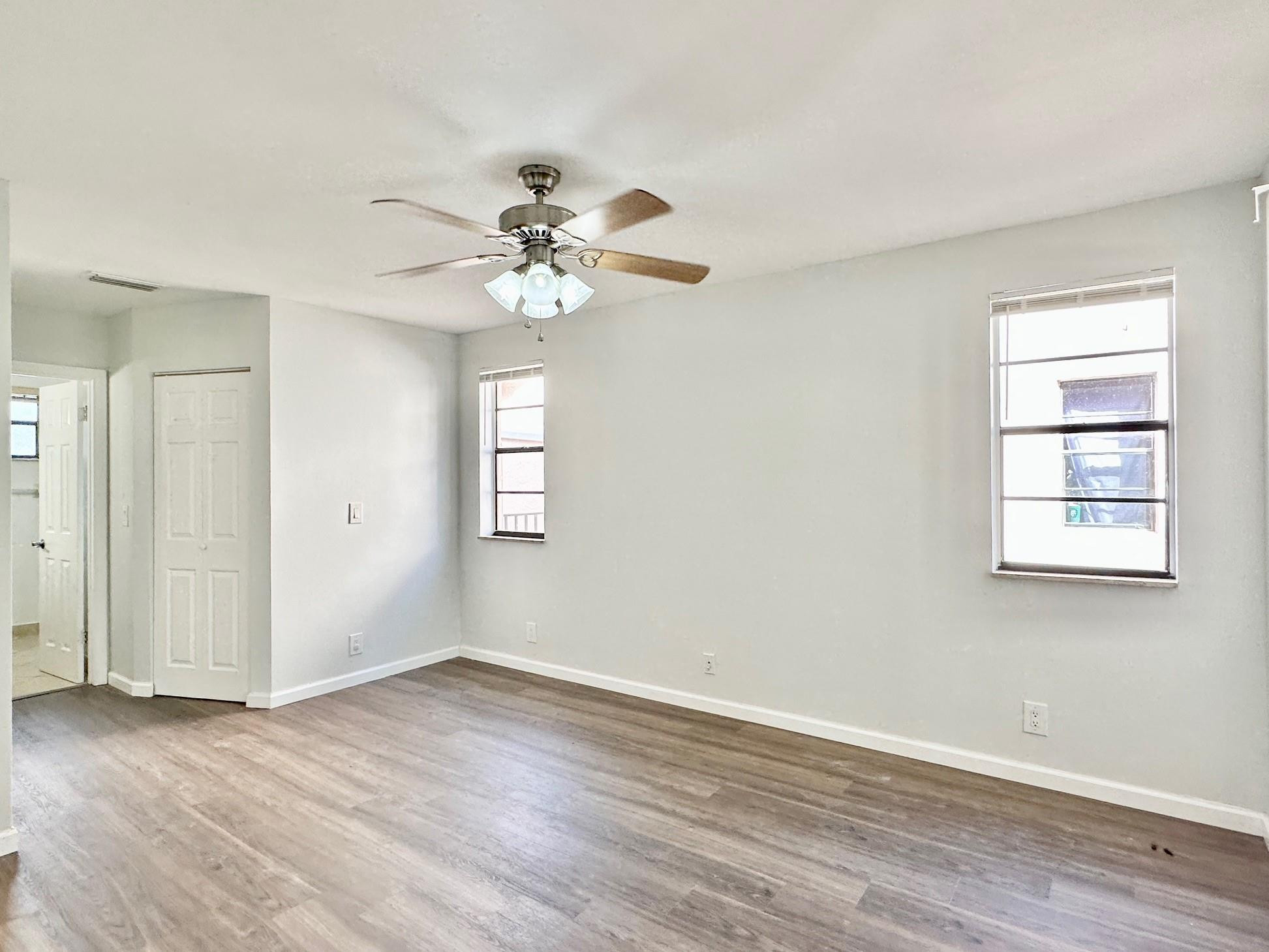 RAMBLEWOOD PLACE CONDO - Residential