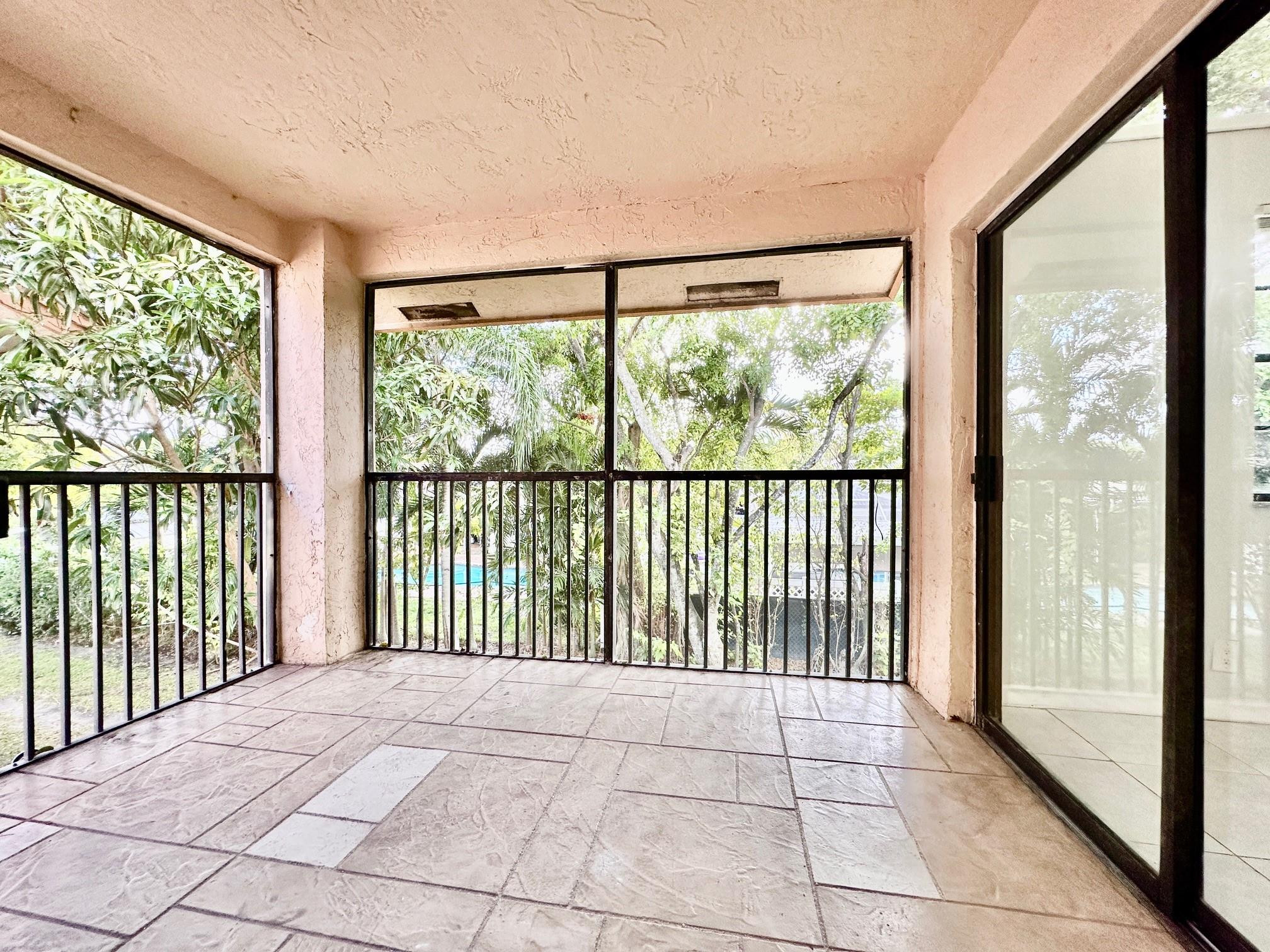 RAMBLEWOOD PLACE CONDO - Residential