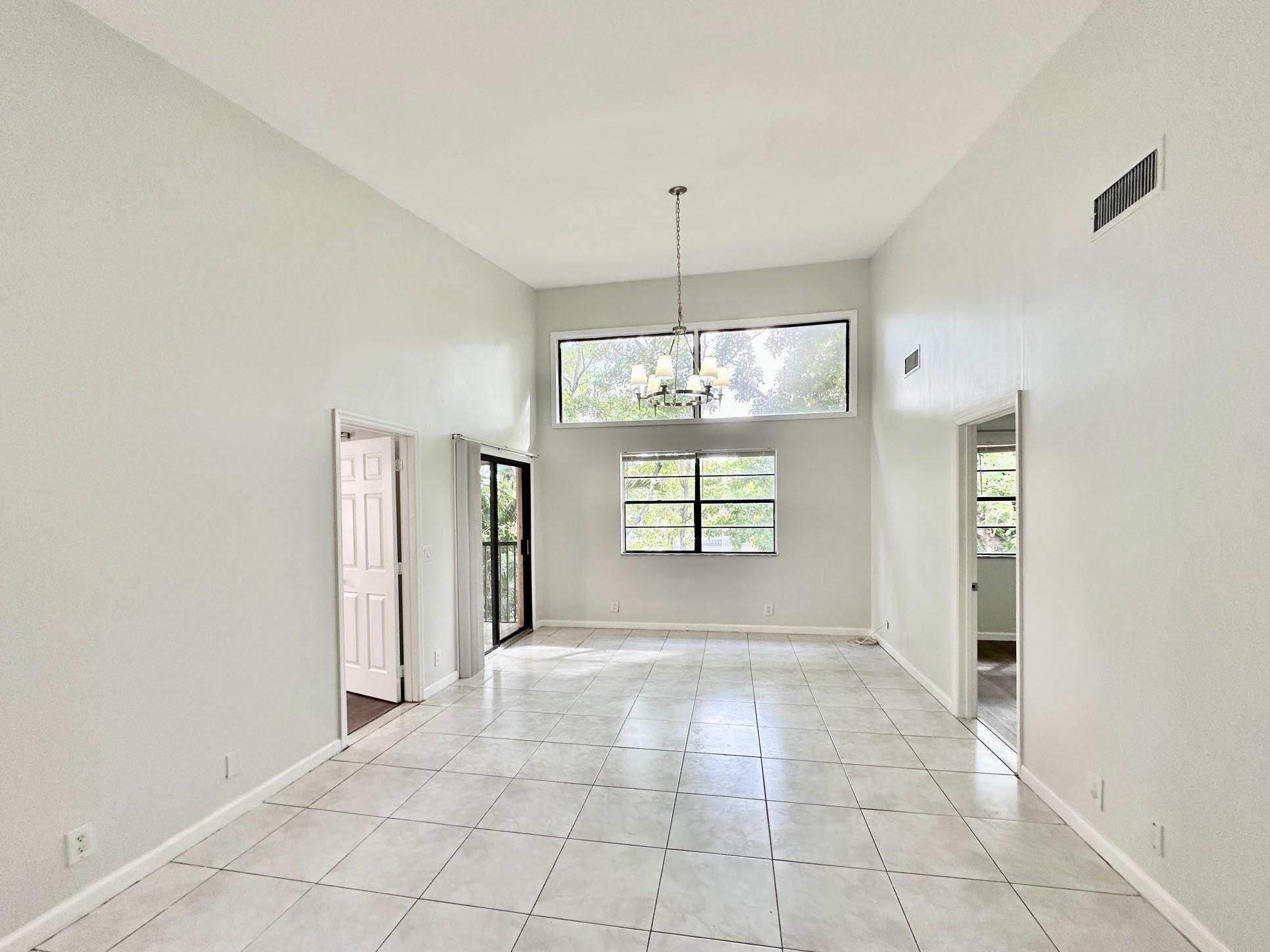 RAMBLEWOOD PLACE CONDO - Residential