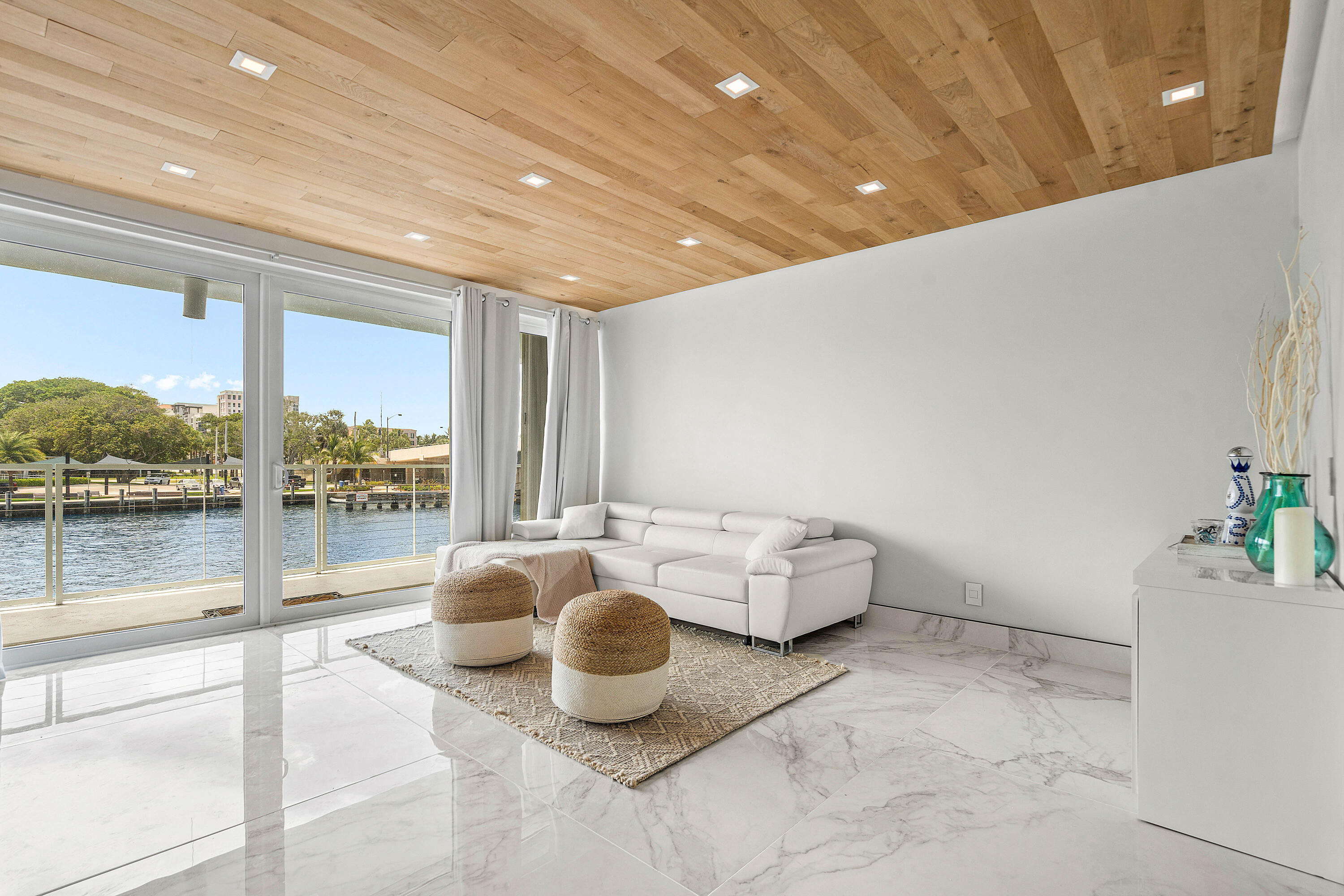 INTRACOASTAL CONDO - Residential