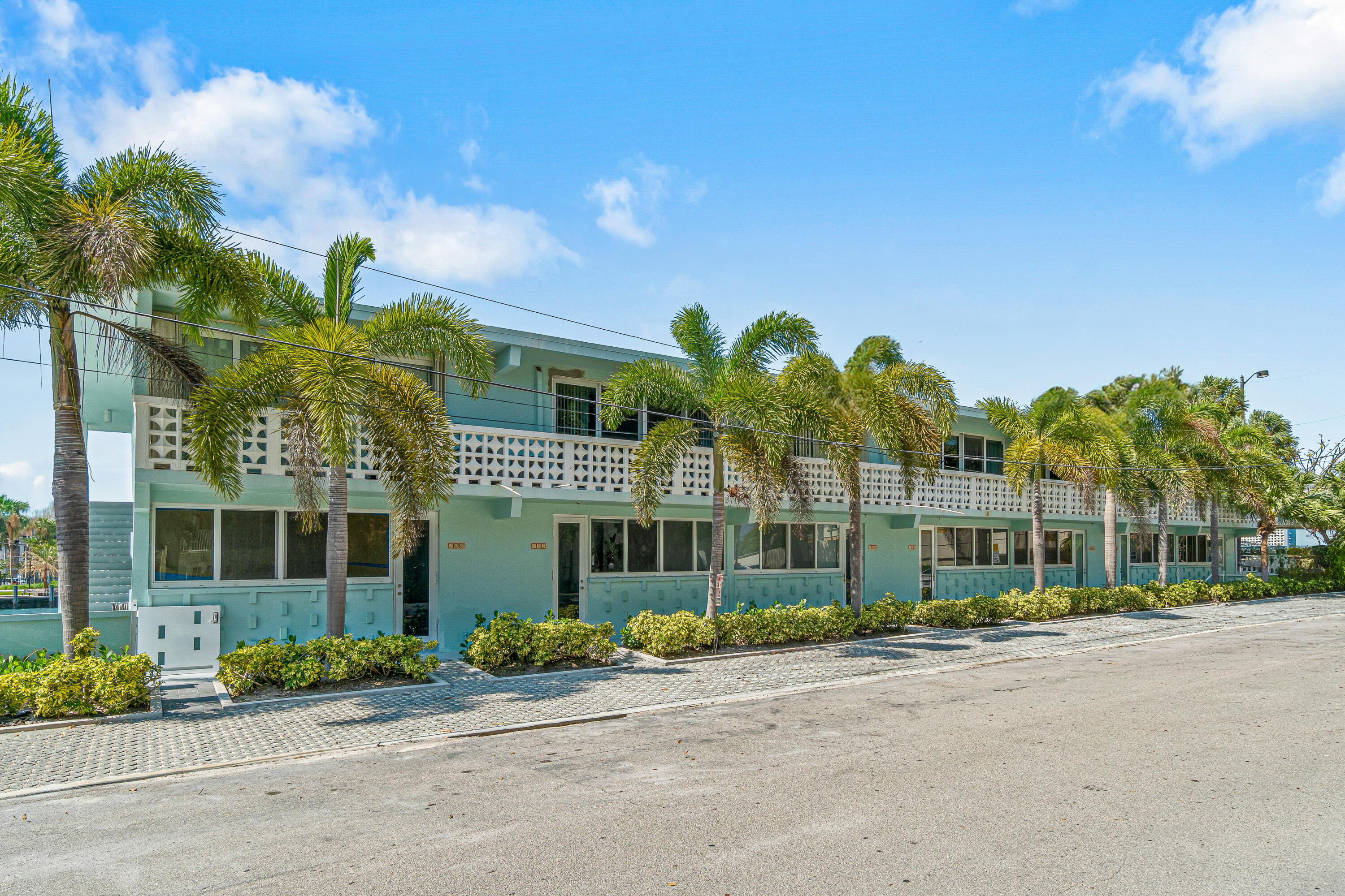INTRACOASTAL CONDO - Residential