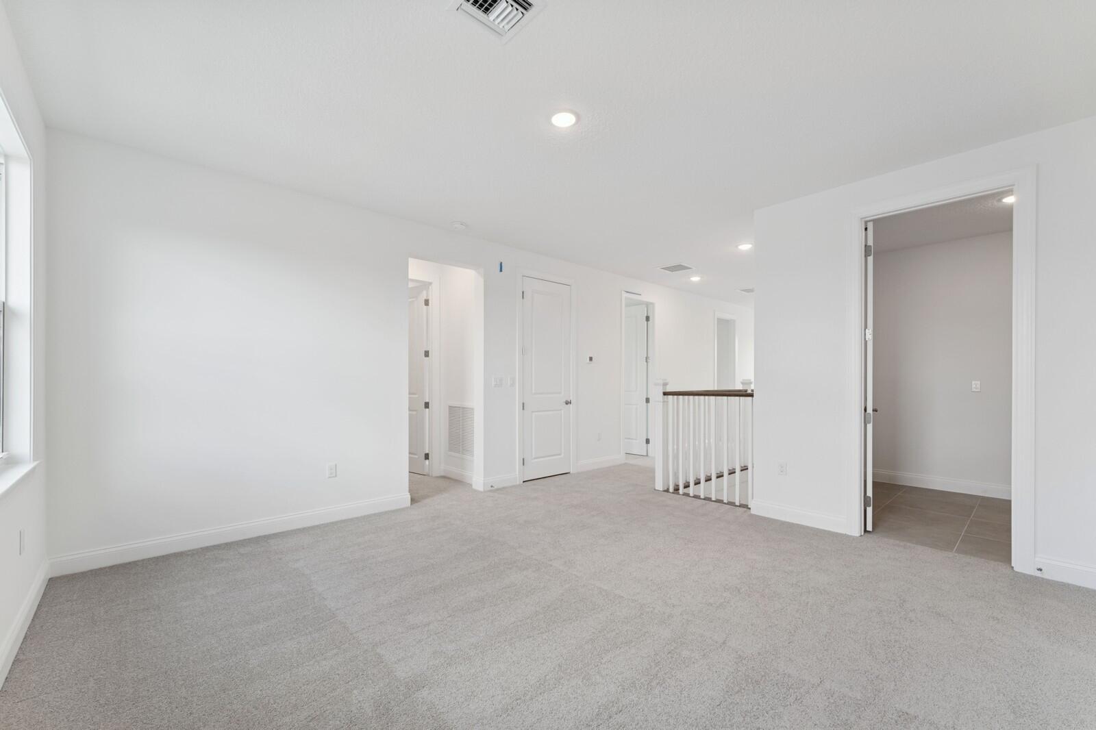SALERNO RESERVE AT SHOWCASE PUD - Residential