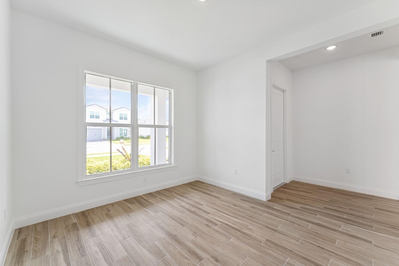 SALERNO RESERVE AT SHOWCASE PUD - Residential