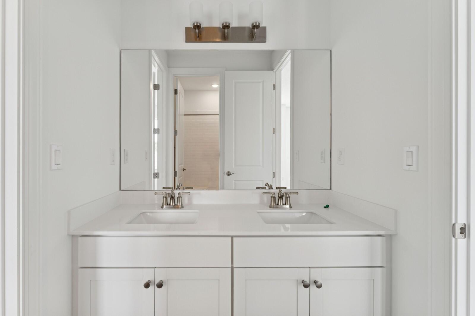 SALERNO RESERVE AT SHOWCASE PUD - Residential