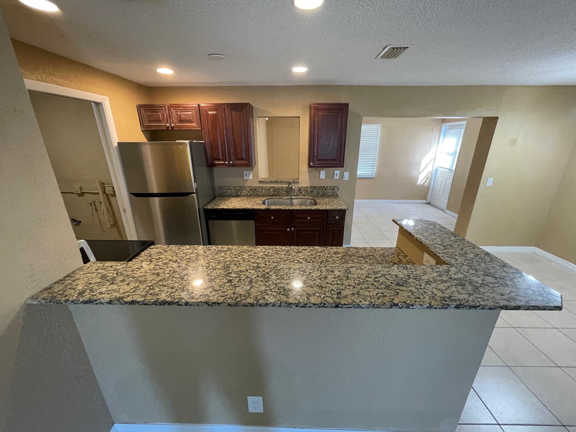 FEDERAL GARDENS 4 - Residential