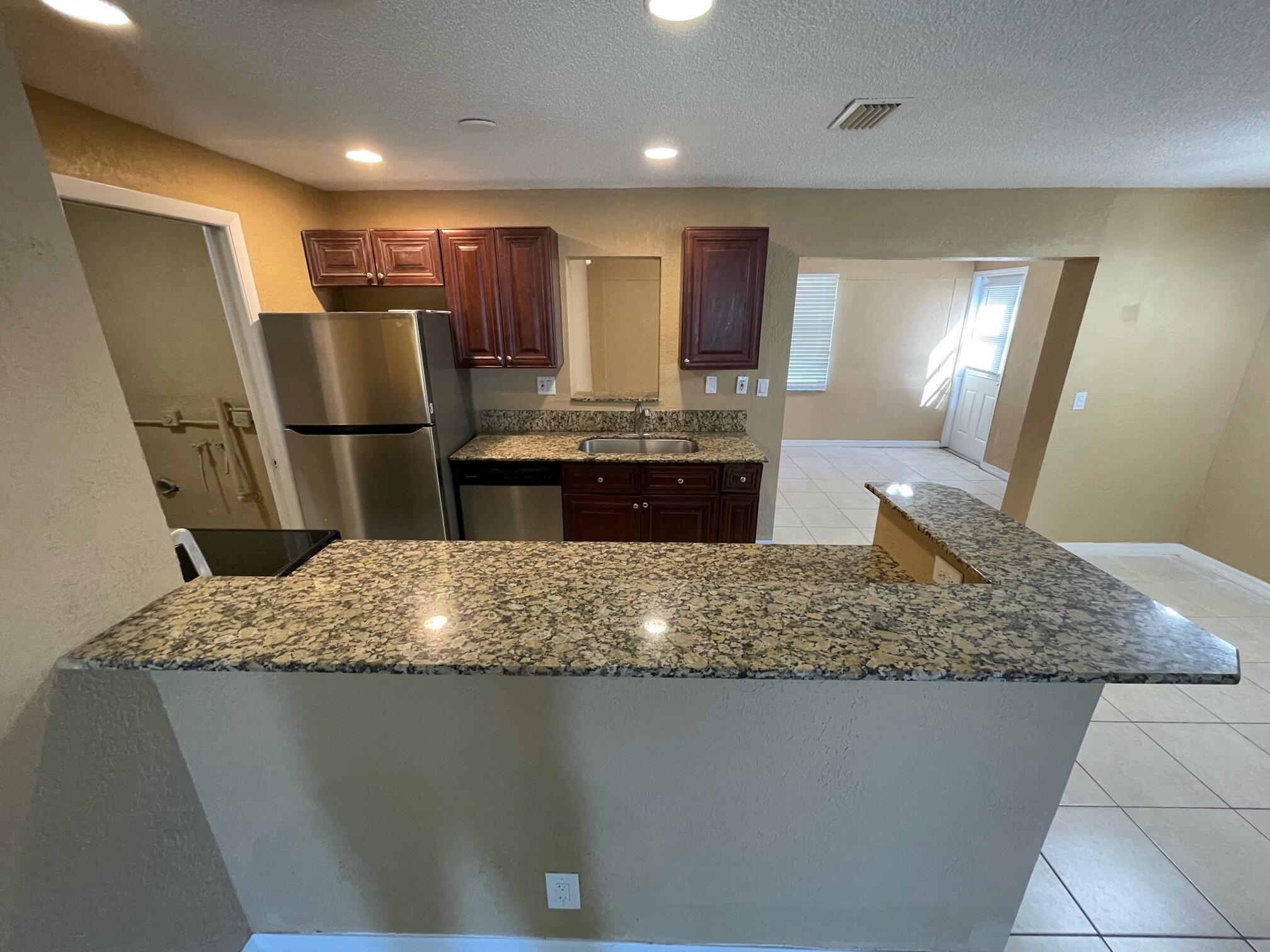 FEDERAL GARDENS 4 - Residential